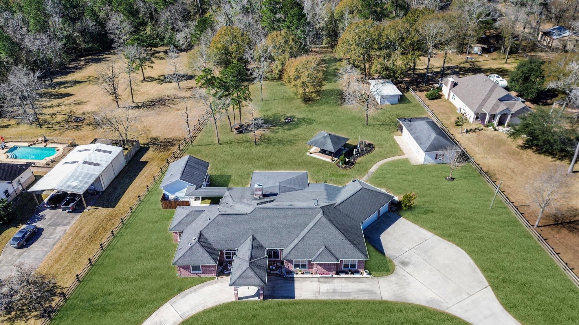 33519 Hillside Drive