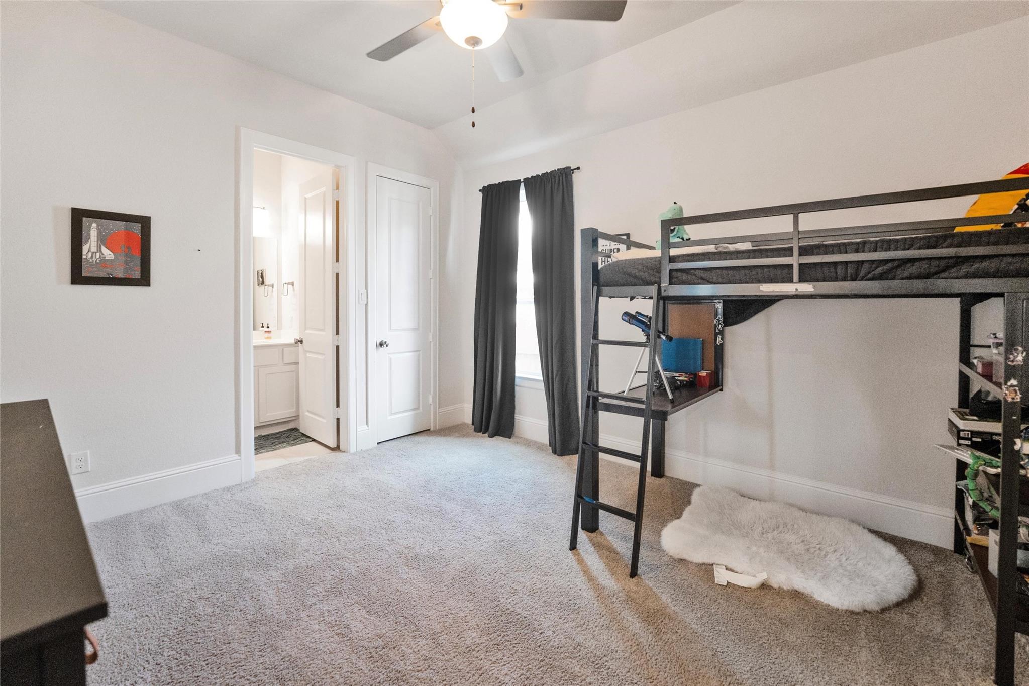 622 Platinum Stone Lane, Pinehurst