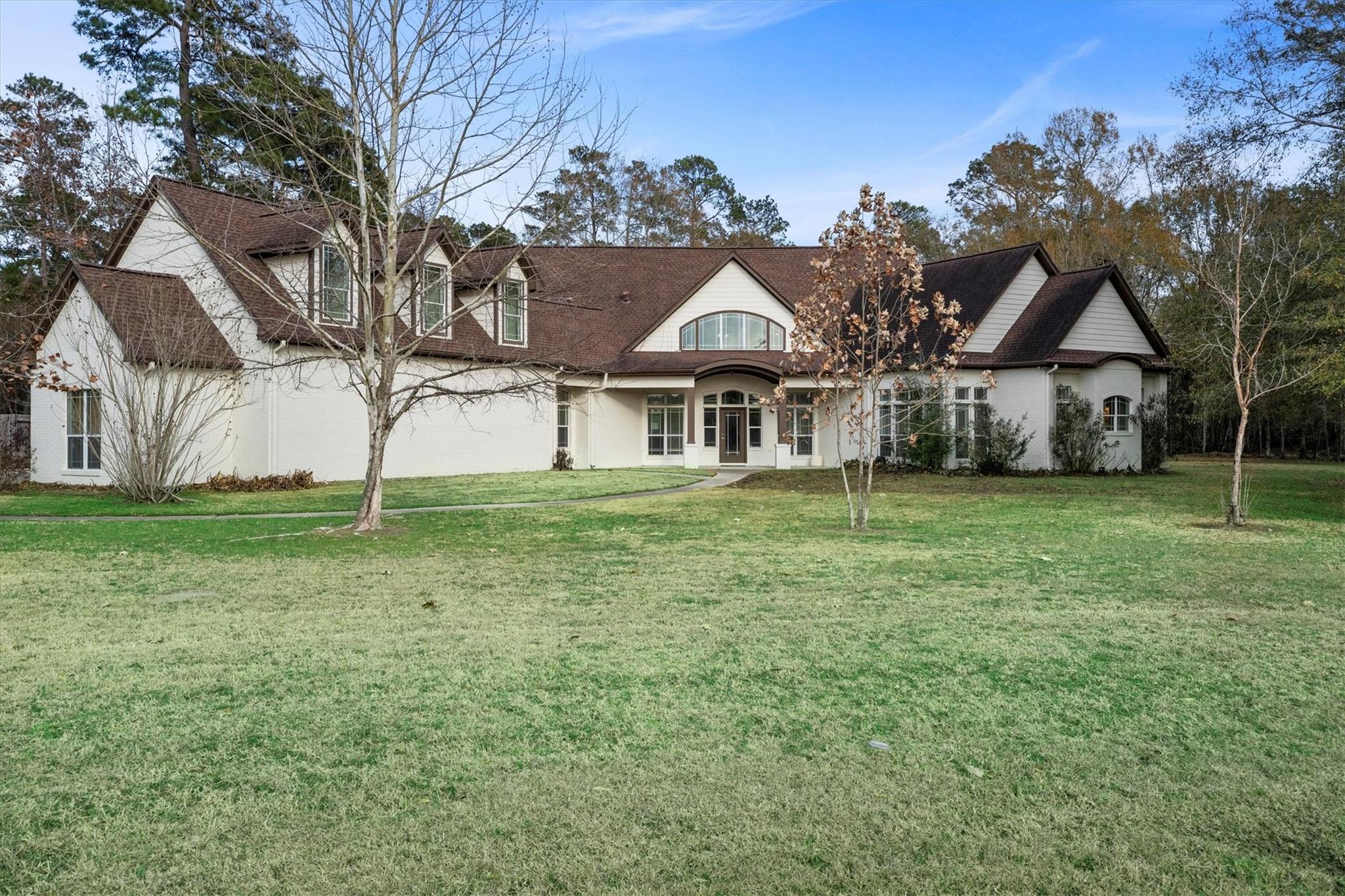 12061 Oak Forest Lane