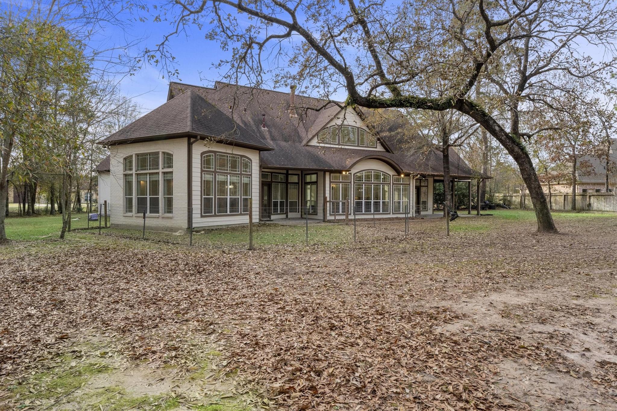 12061 Oak Forest Lane