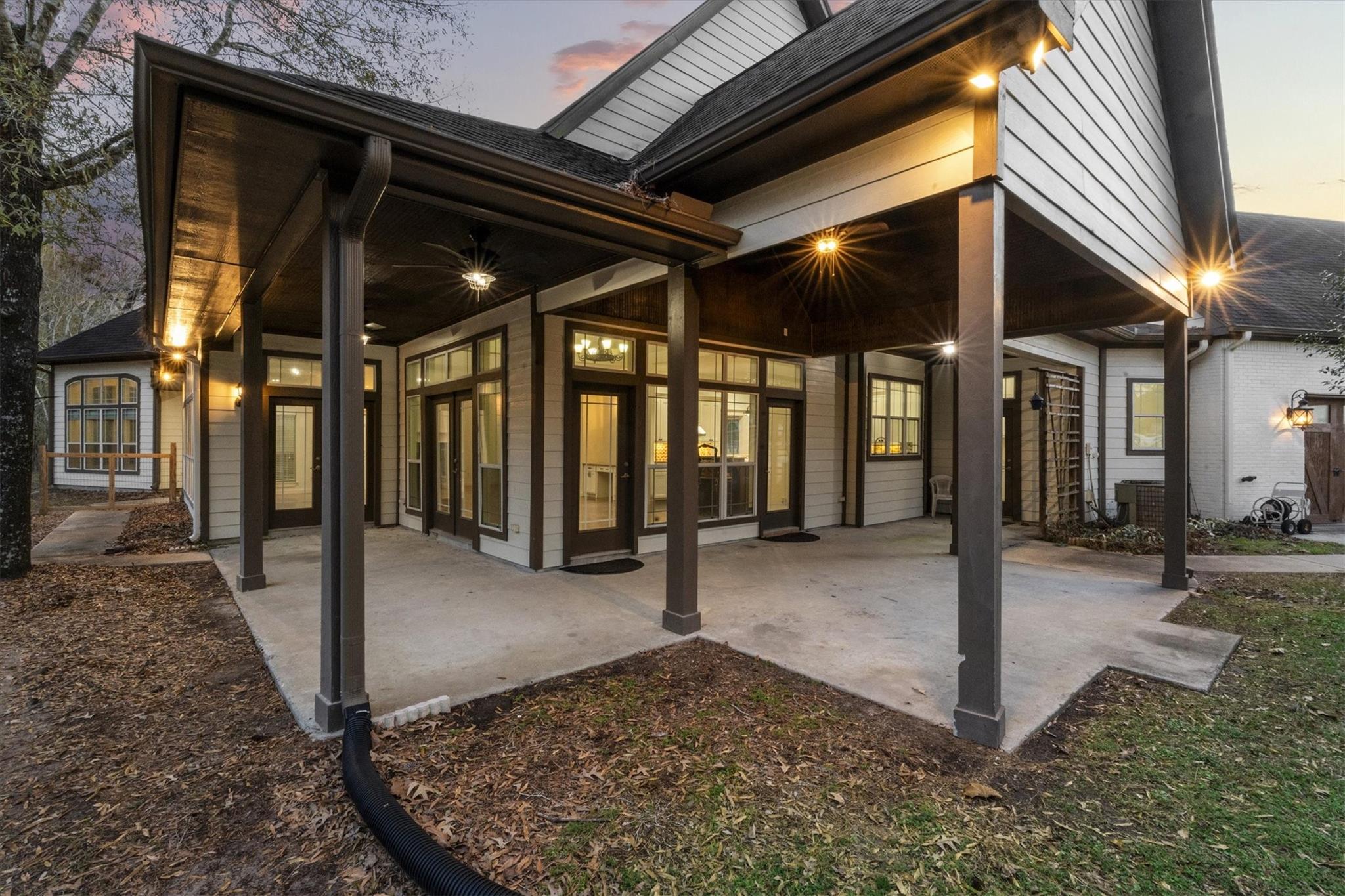 12061 Oak Forest Lane