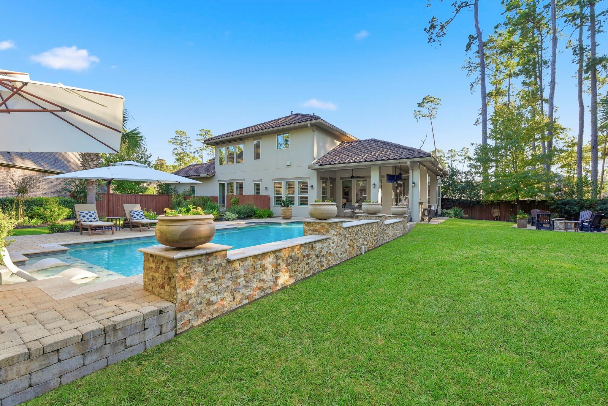 104 Dawning Rays Court