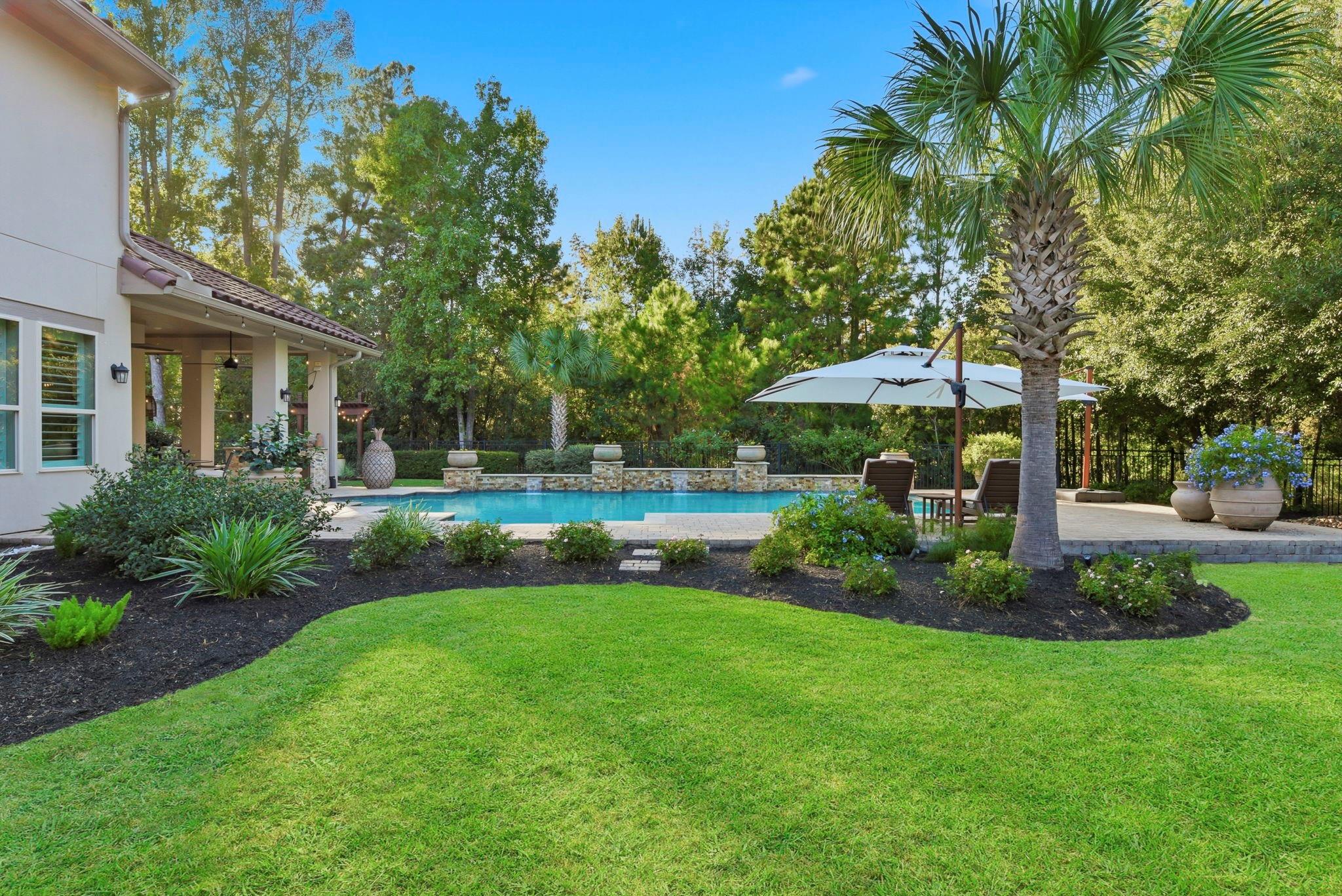 104 Dawning Rays Court