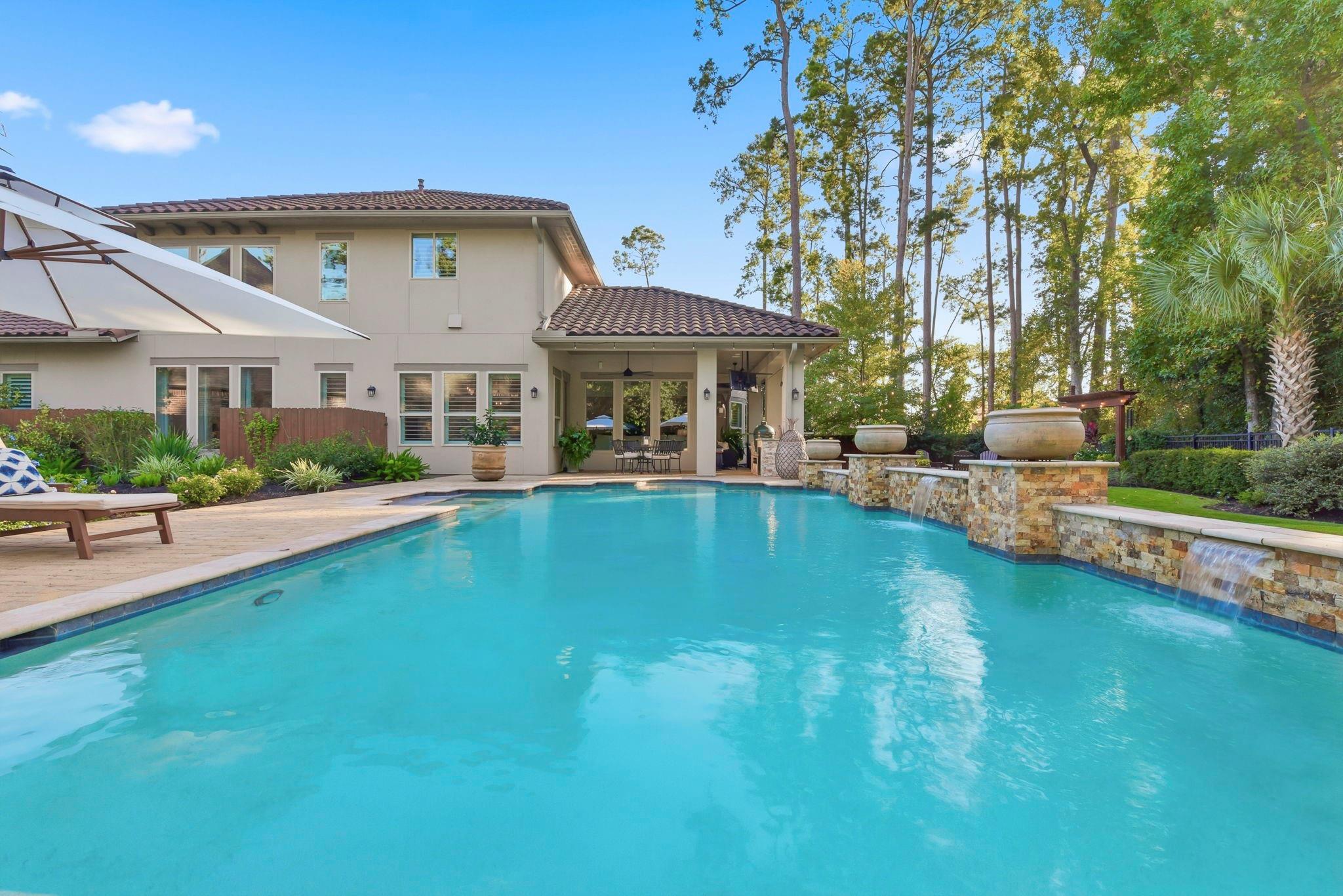 104 Dawning Rays Court