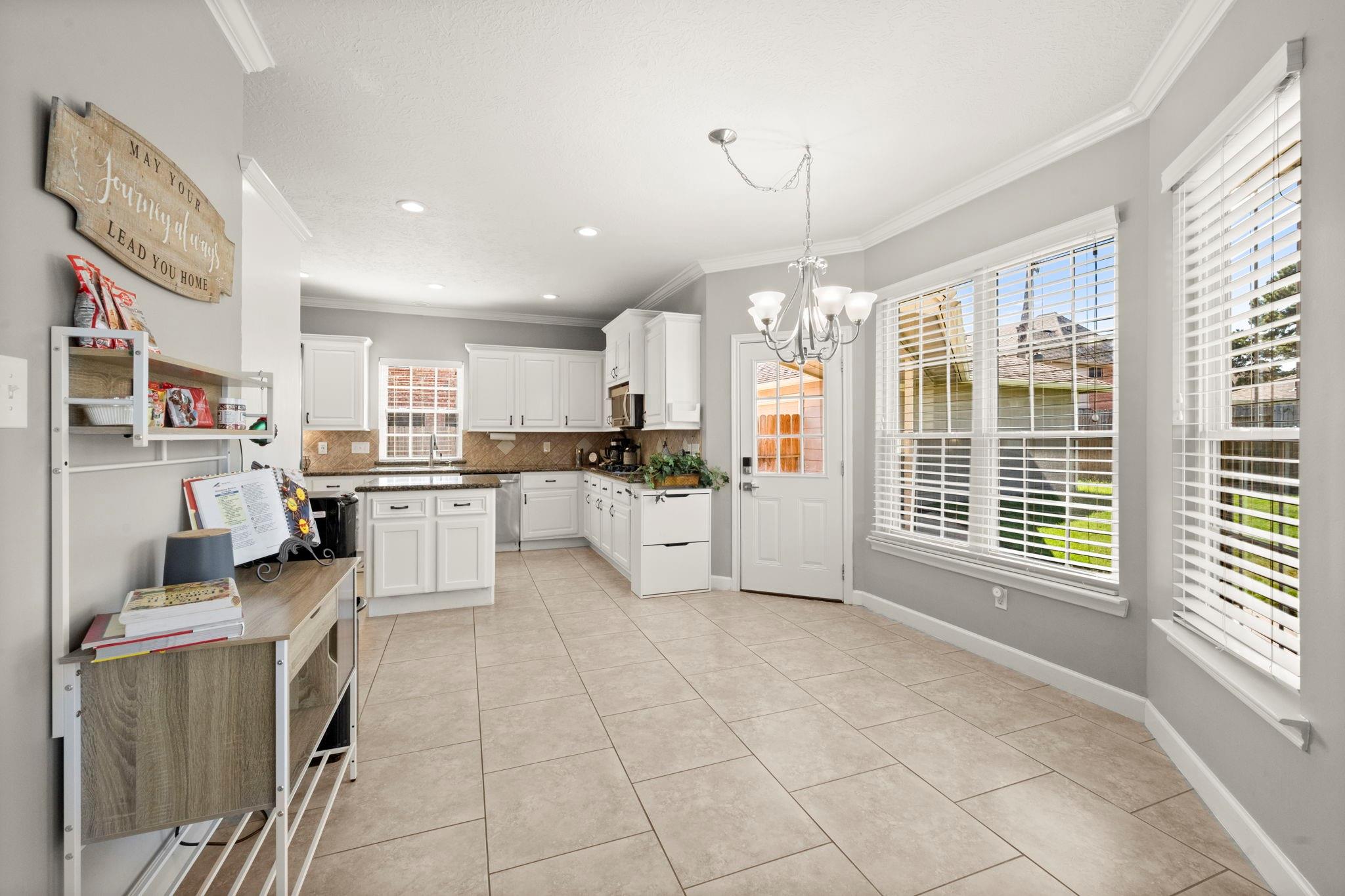 15002 Vista Heights Drive