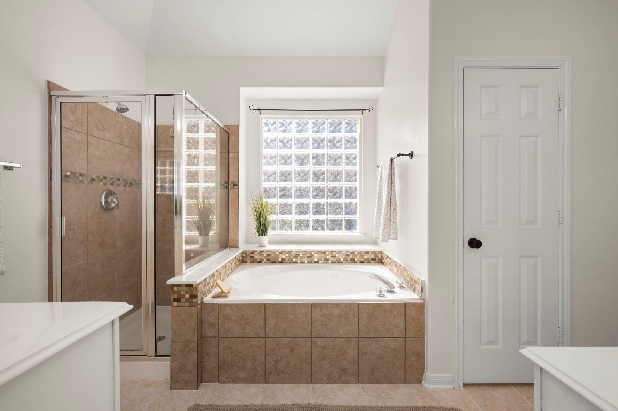 15315 Coral Leaf Trail