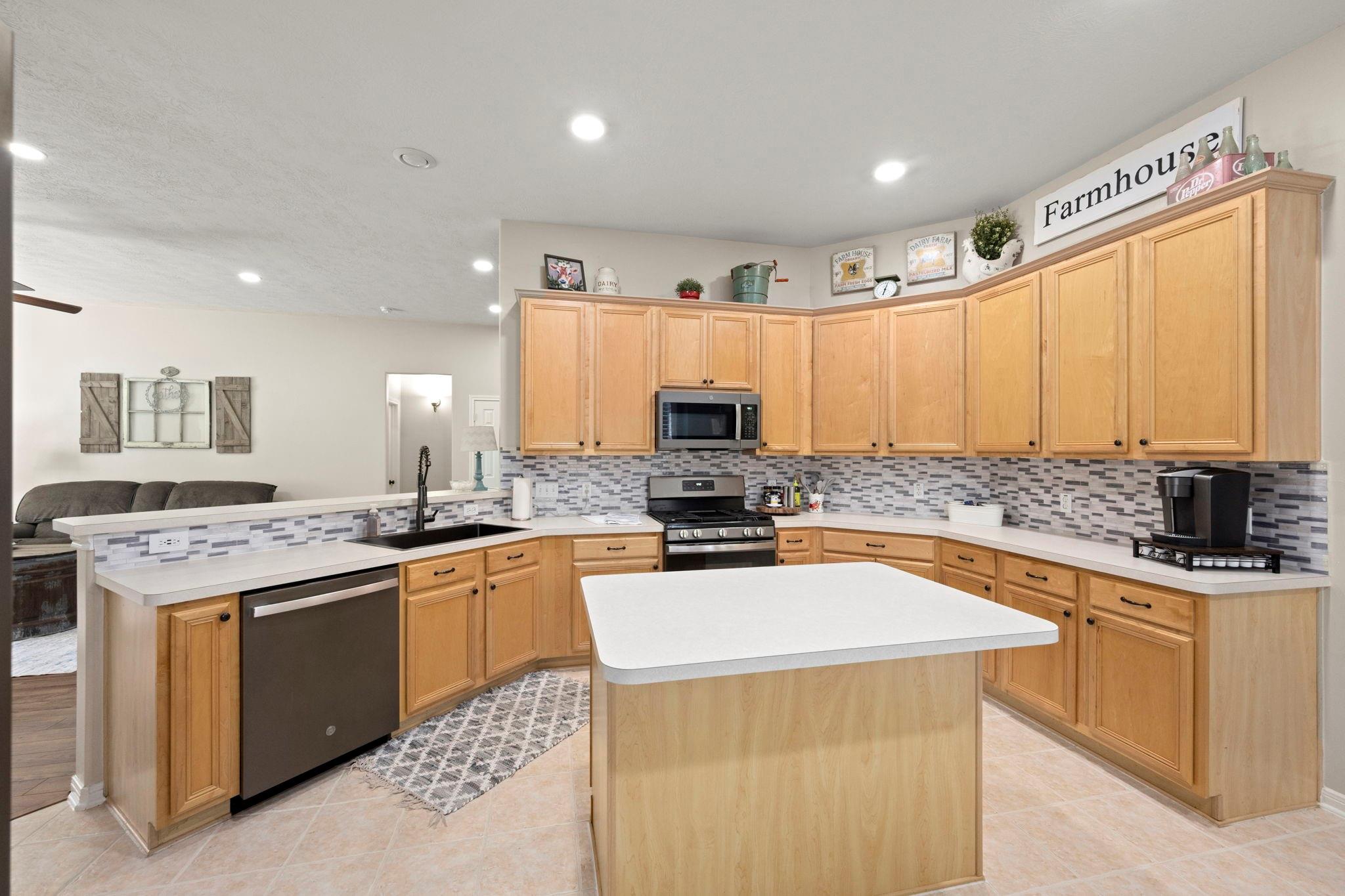 15315 Coral Leaf Trail
