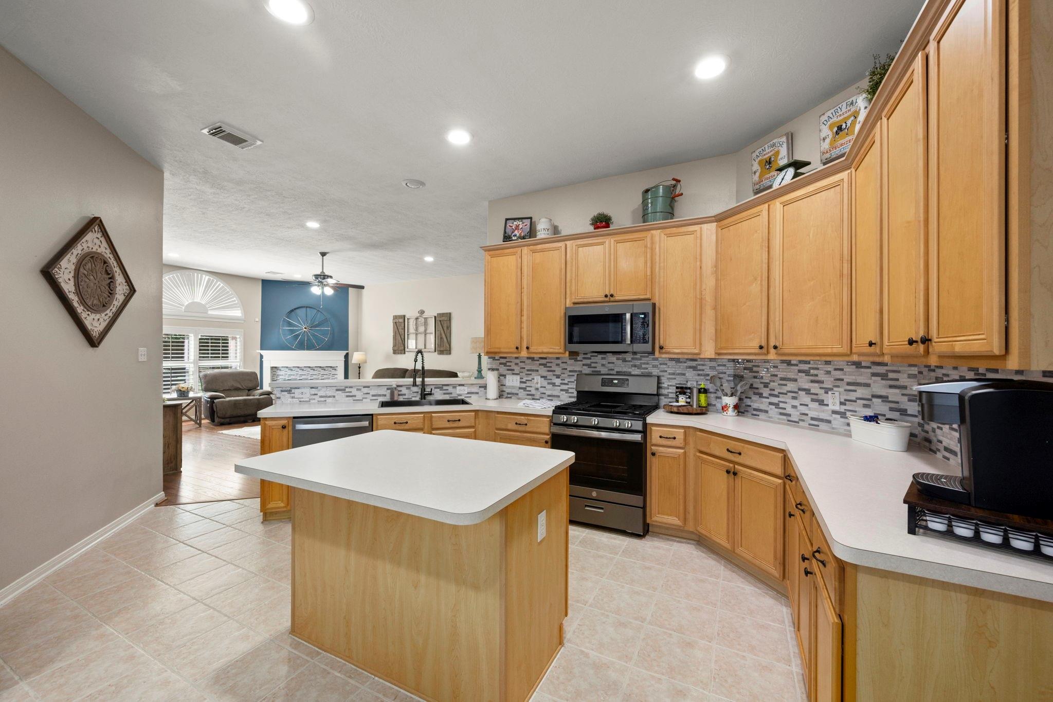 15315 Coral Leaf Trail