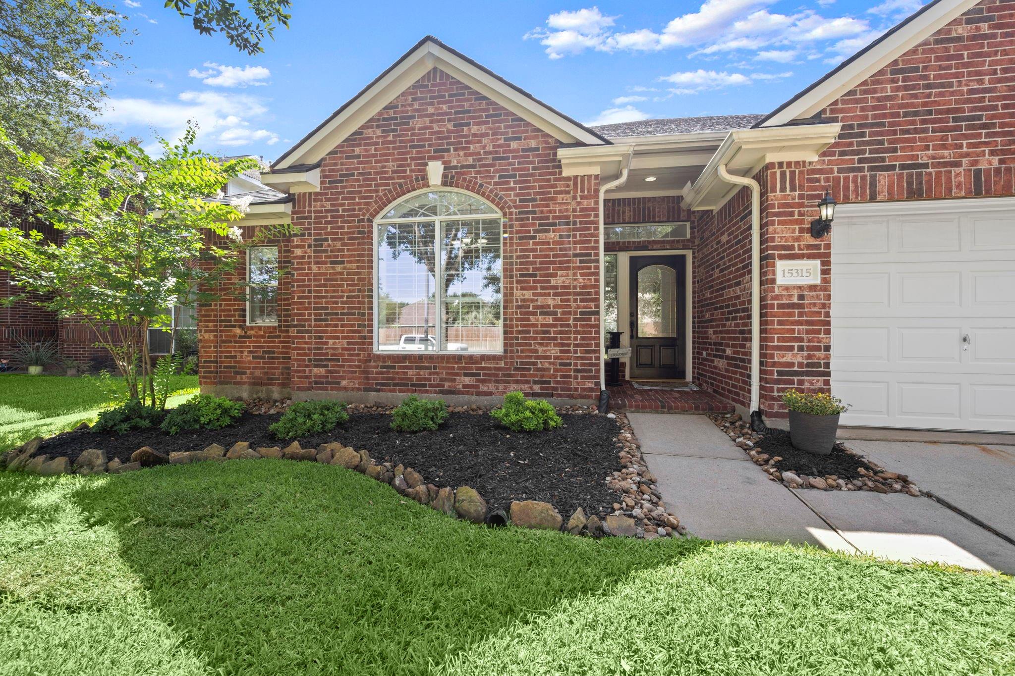 15315 Coral Leaf Trail