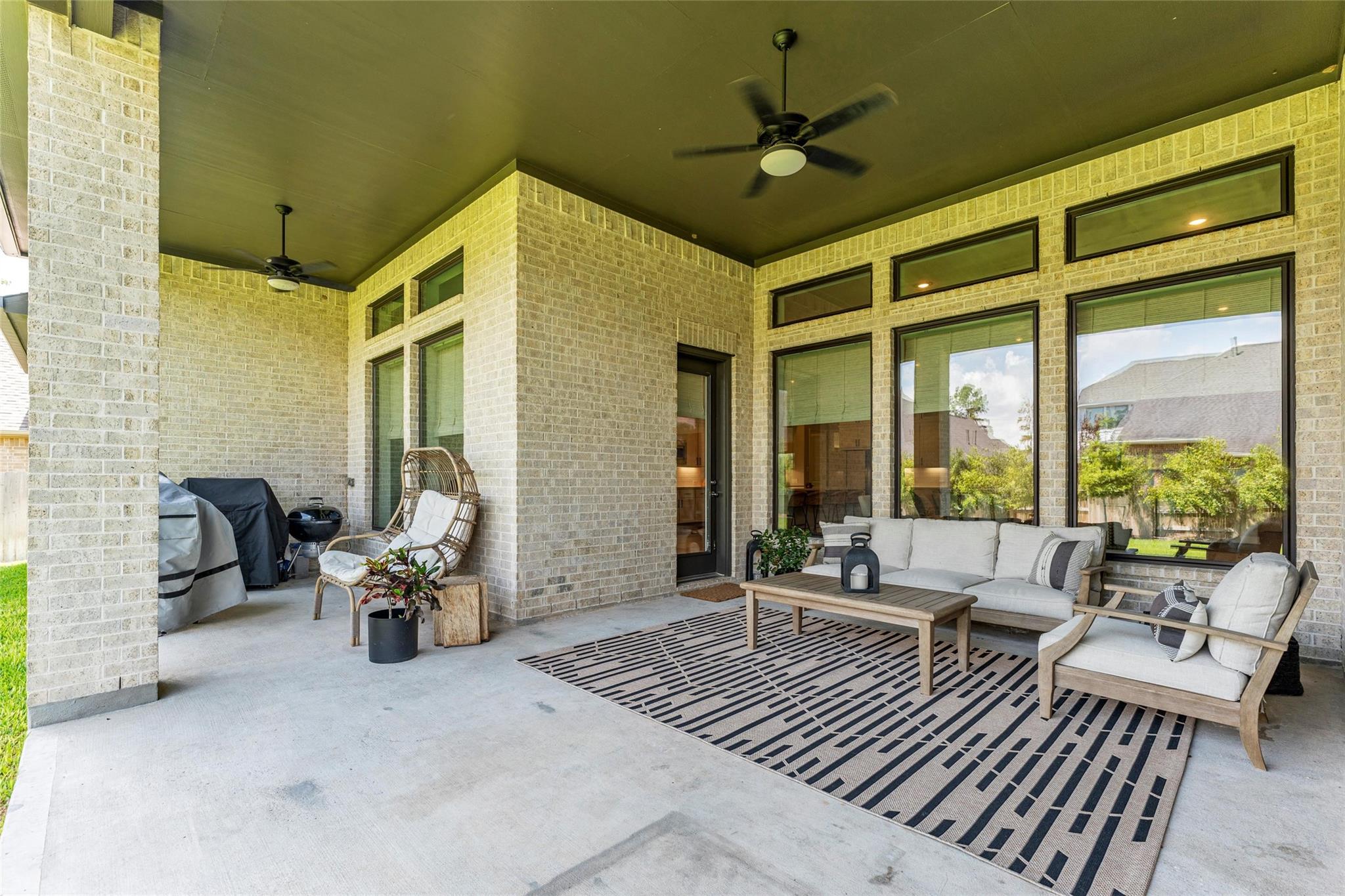 1027 Groveton Ridge Lane