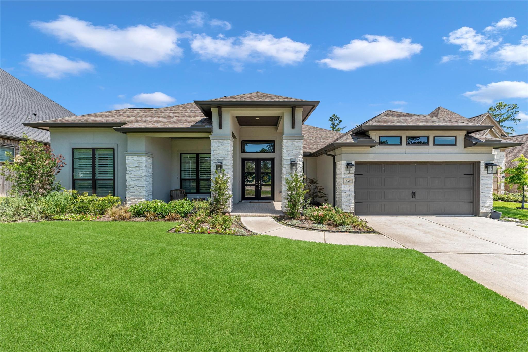 1027 Groveton Ridge Lane