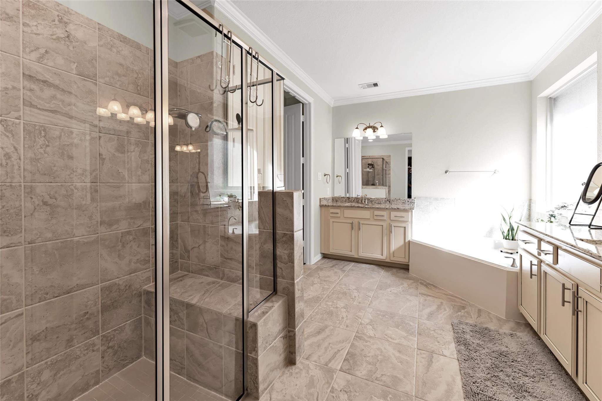 1015 Ginger Glade Lane