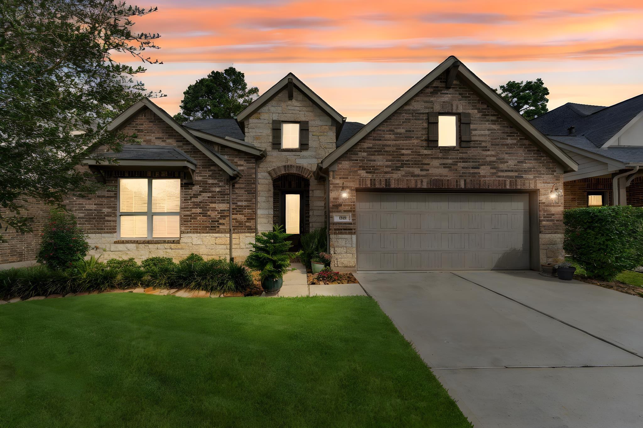 1015 Ginger Glade Lane