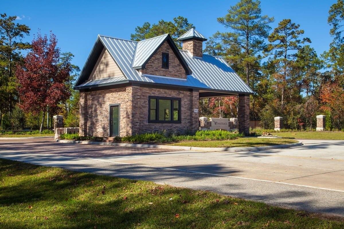 1015 Ginger Glade Lane