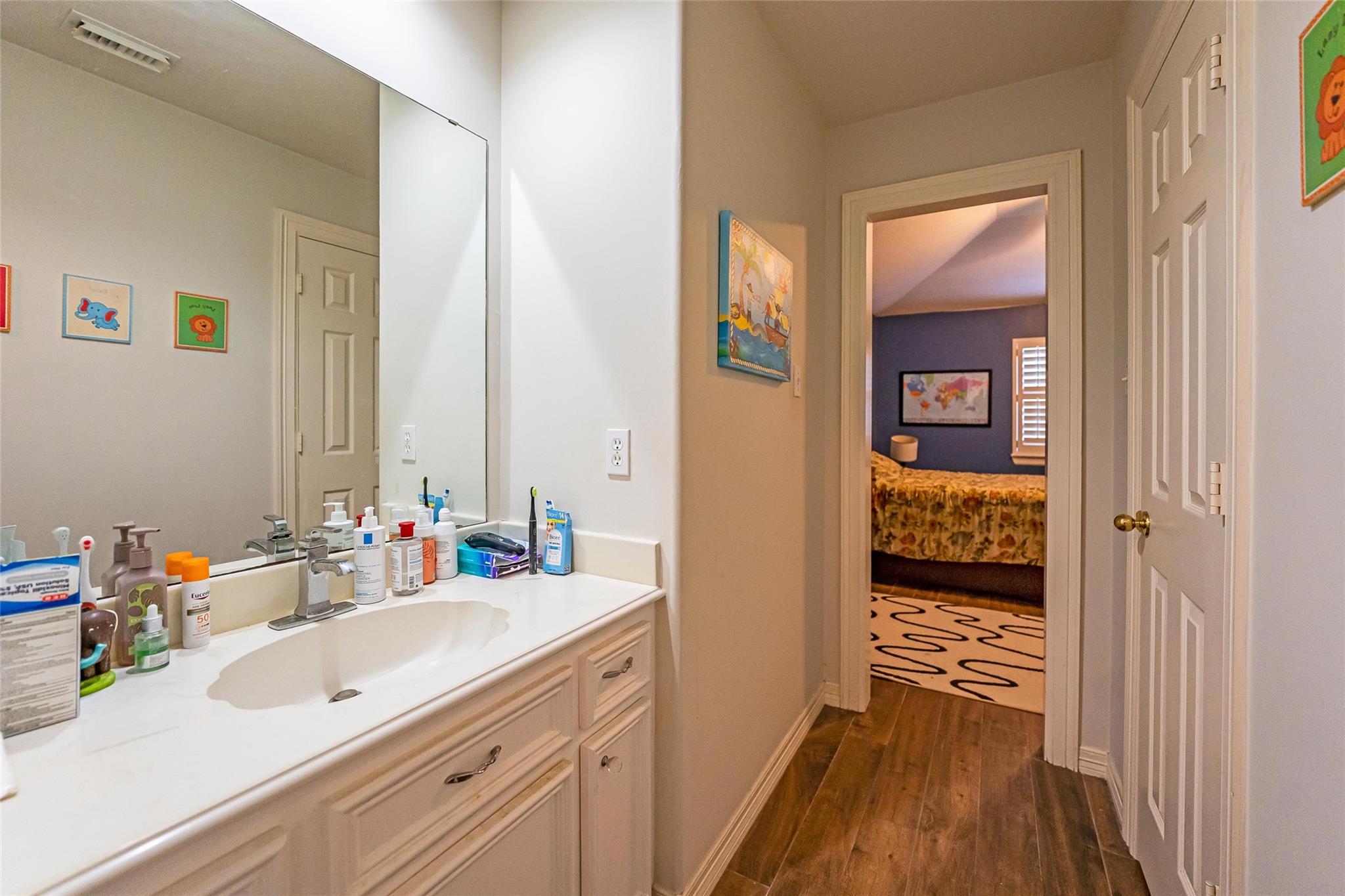 8002 Royal Crest Court