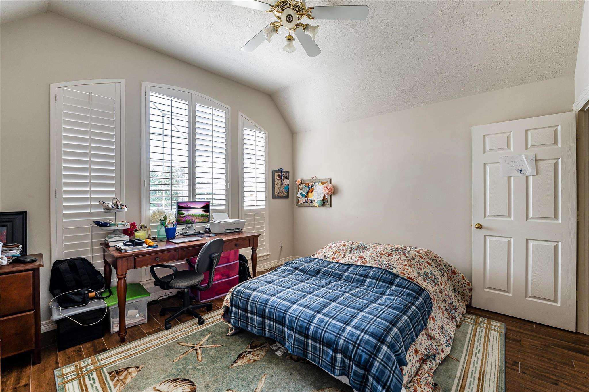 8002 Royal Crest Court