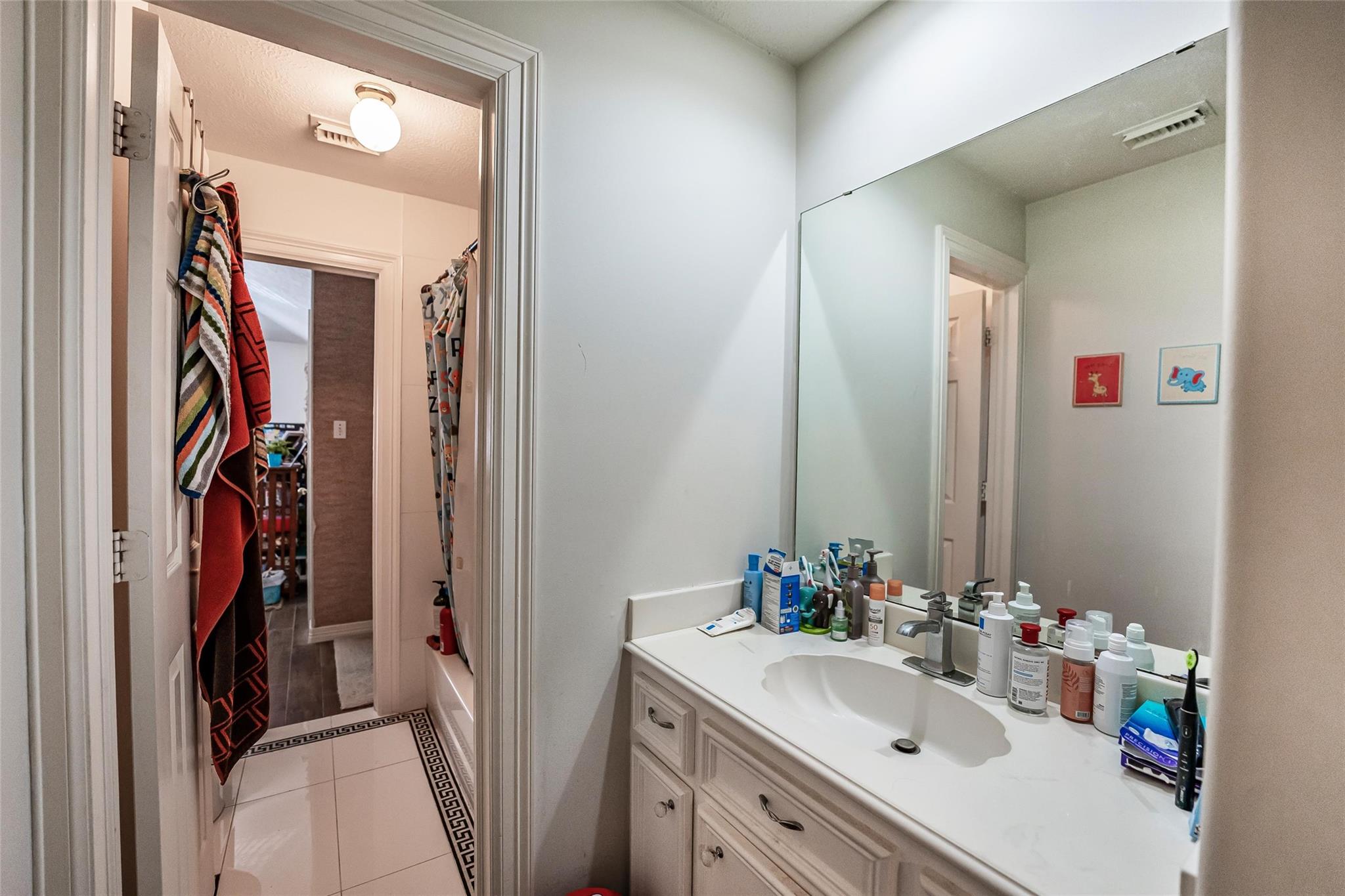 8002 Royal Crest Court