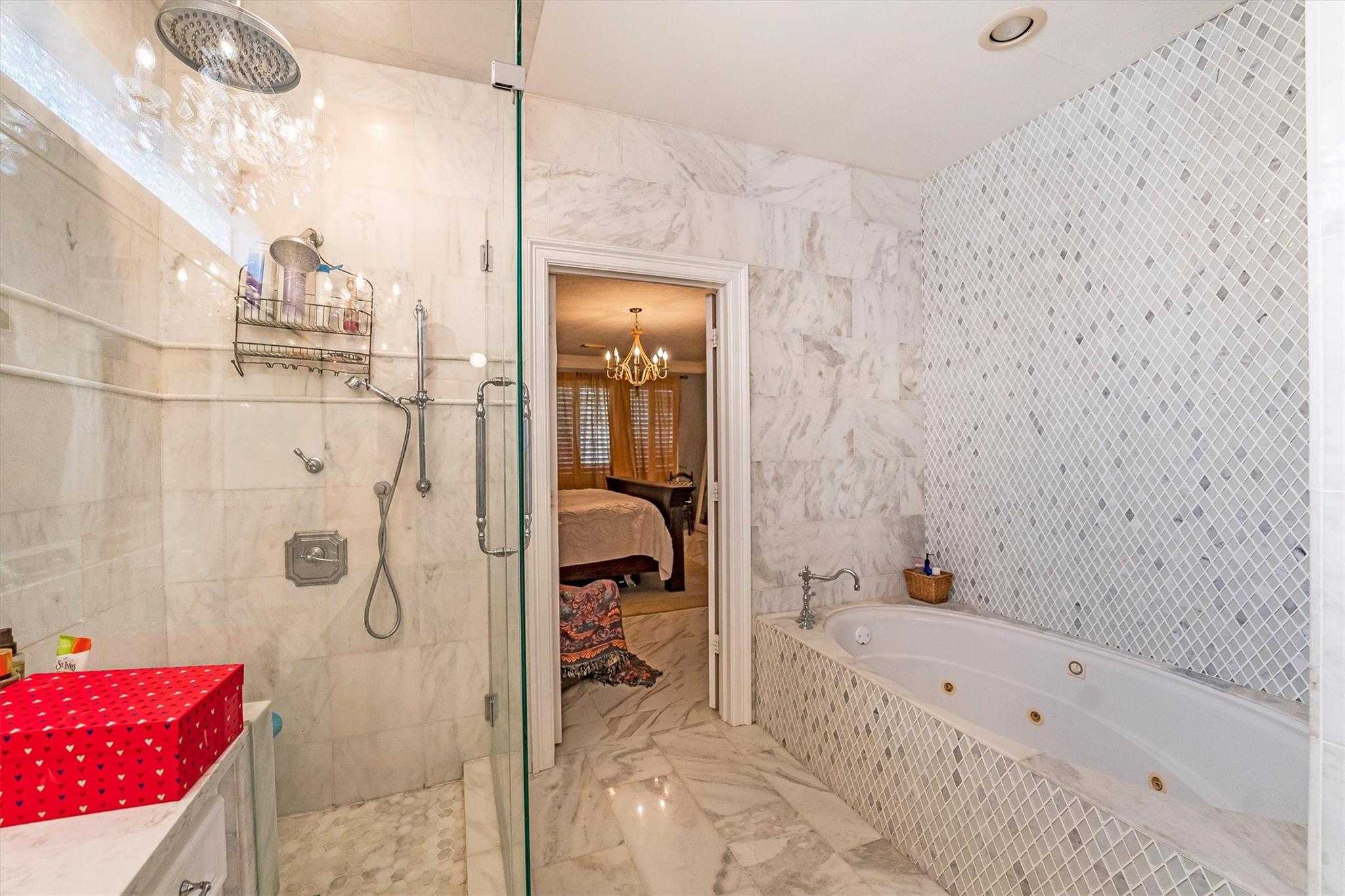 8002 Royal Crest Court