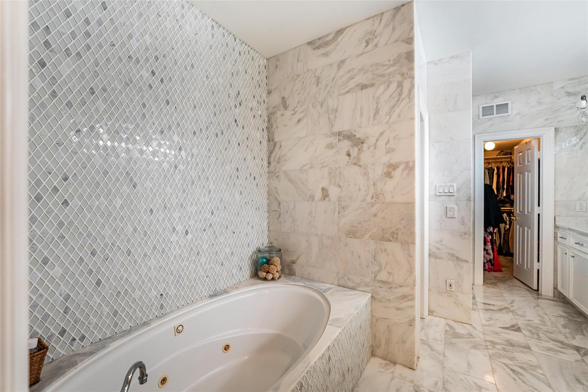 8002 Royal Crest Court