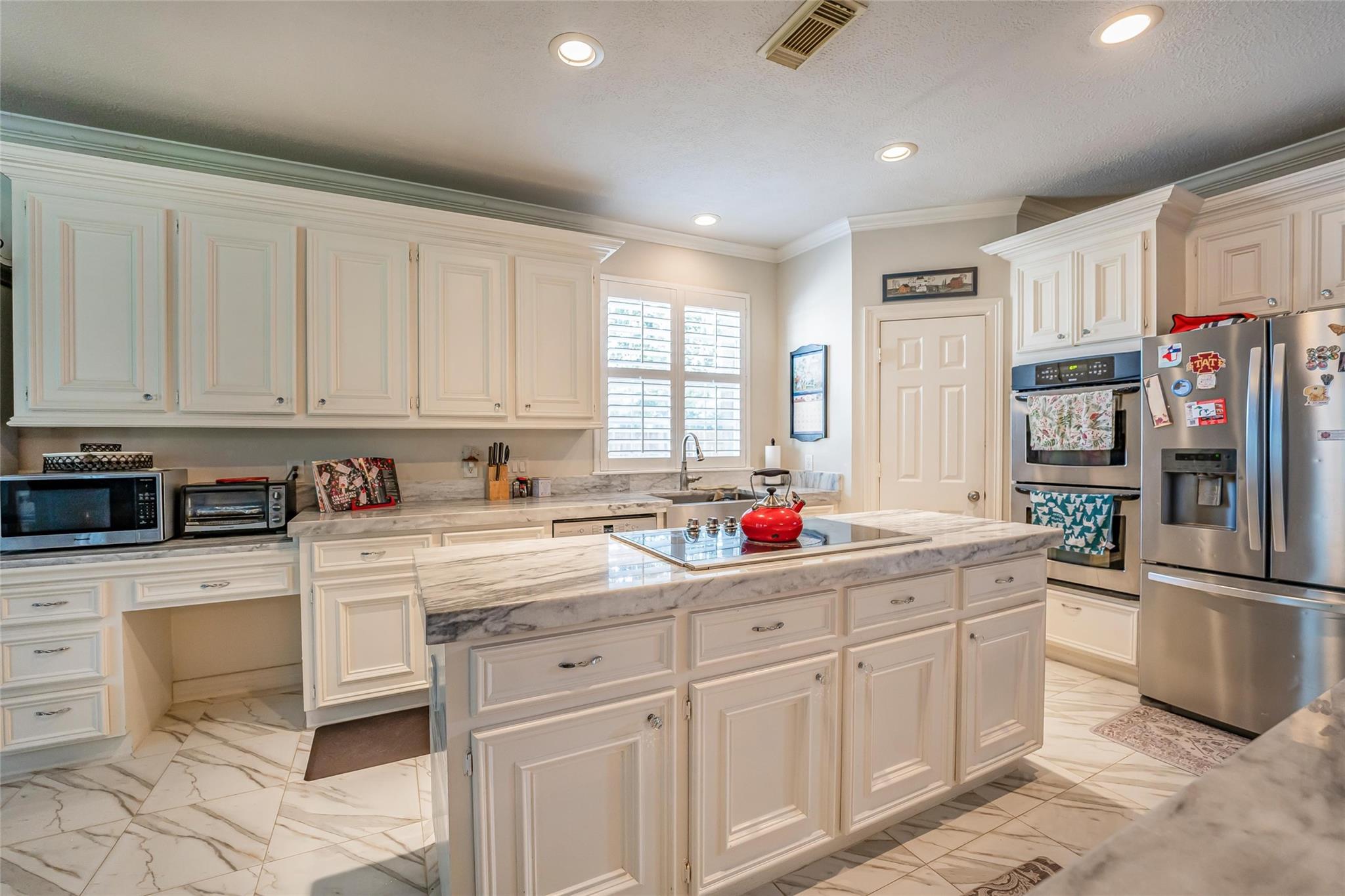 8002 Royal Crest Court
