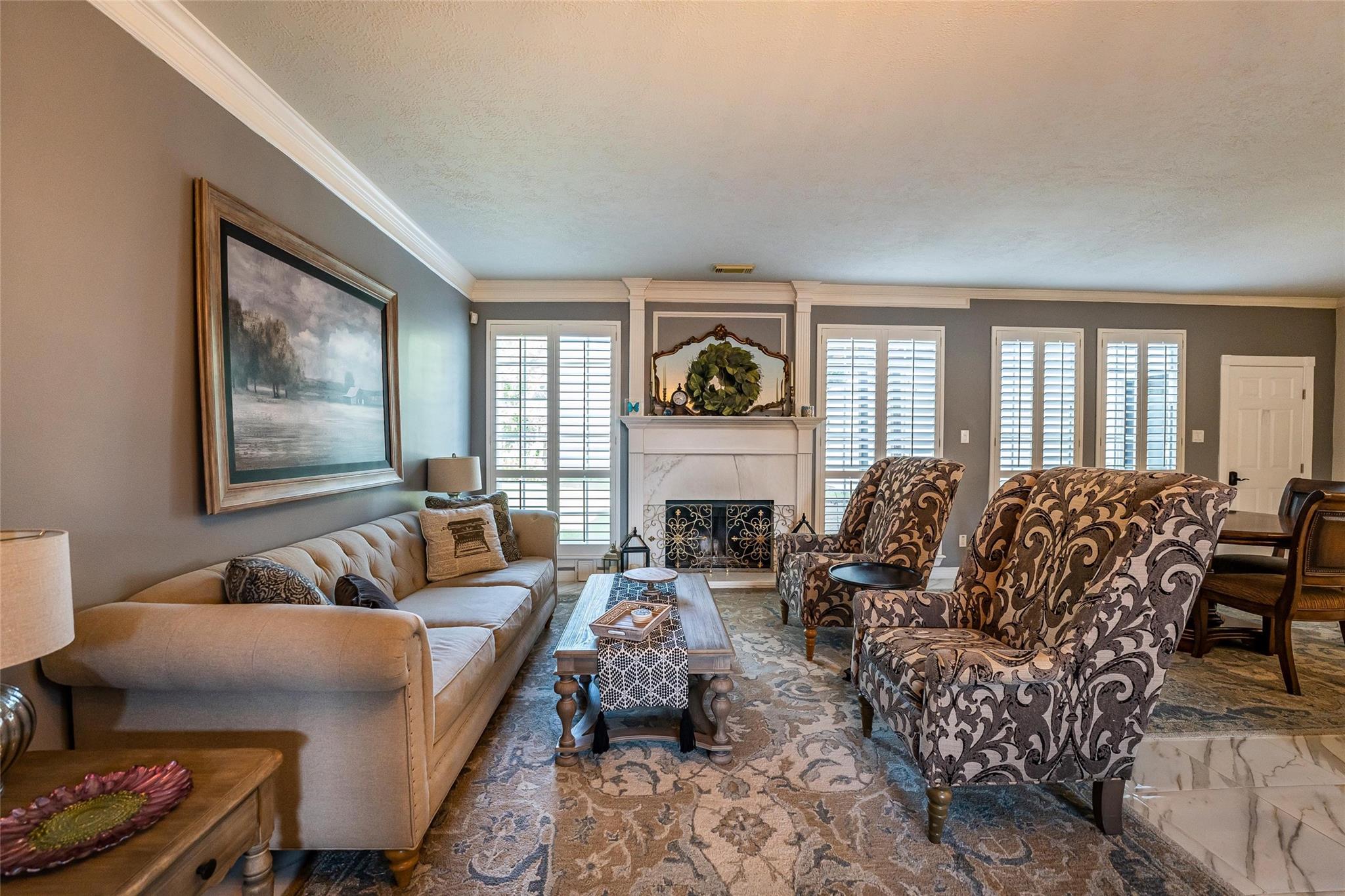 8002 Royal Crest Court