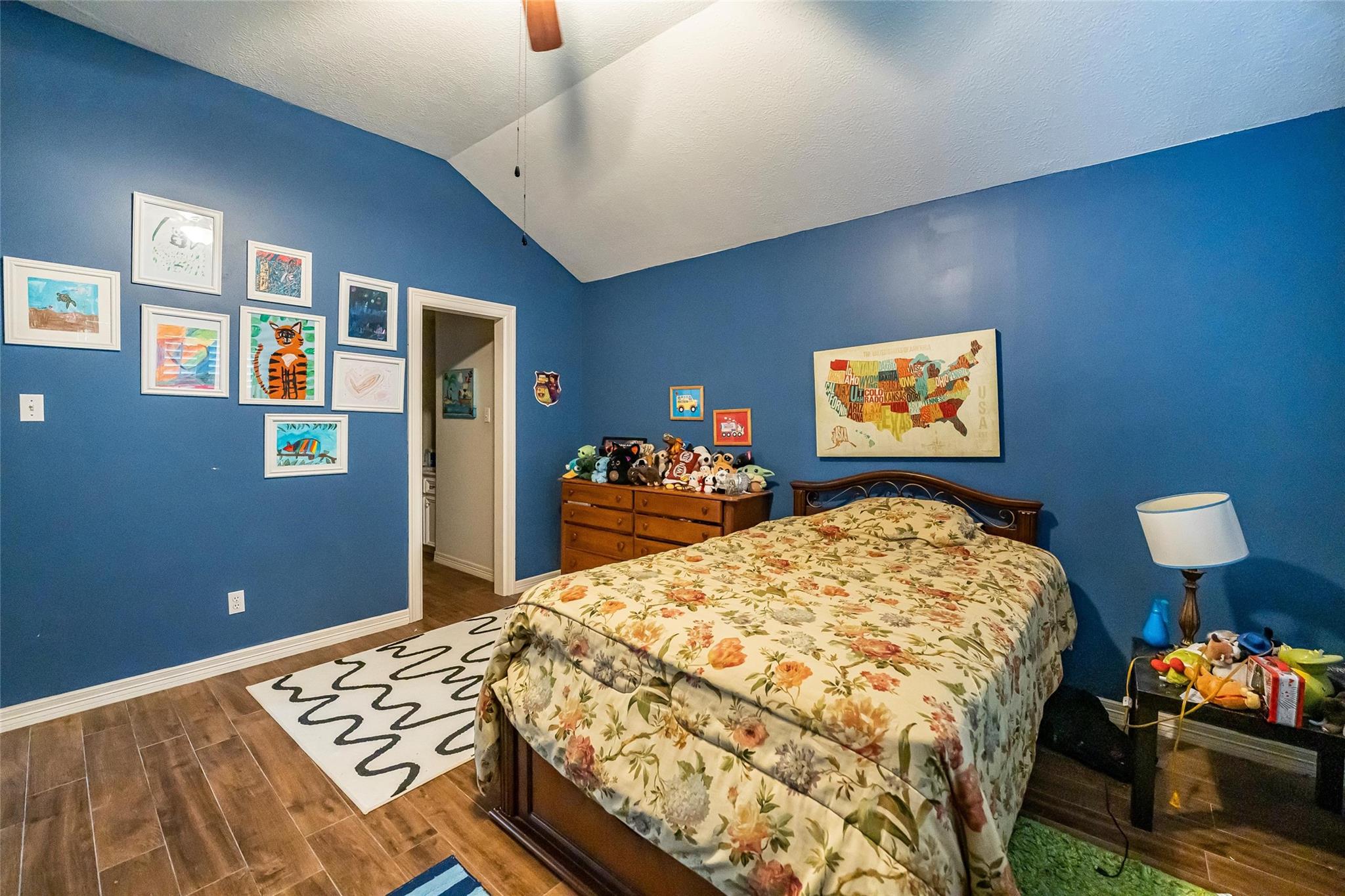 8002 Royal Crest Court