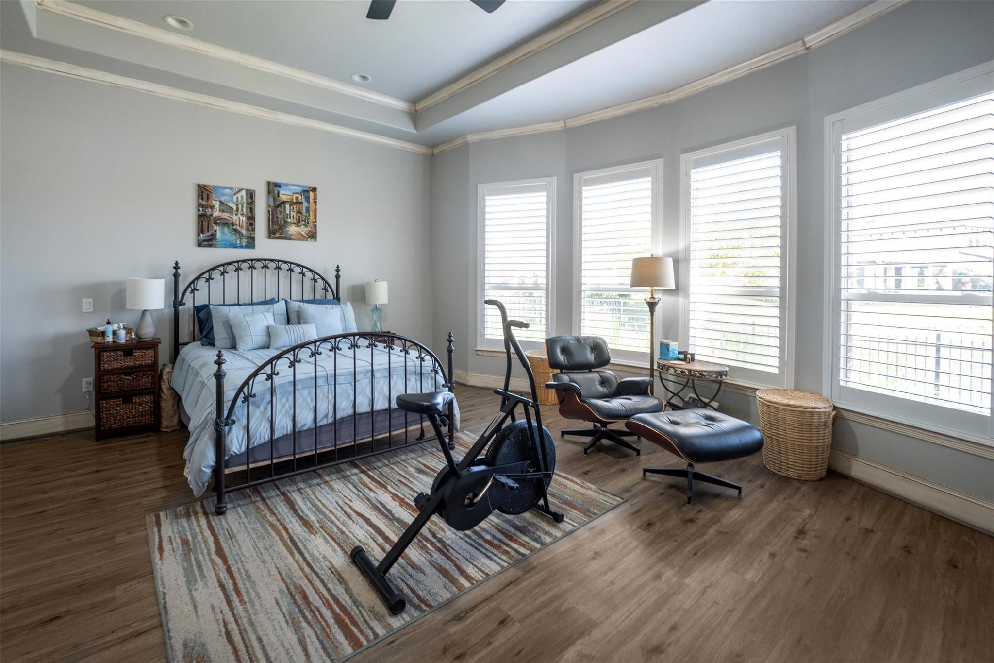 115 Lake Sterling Gate Drive