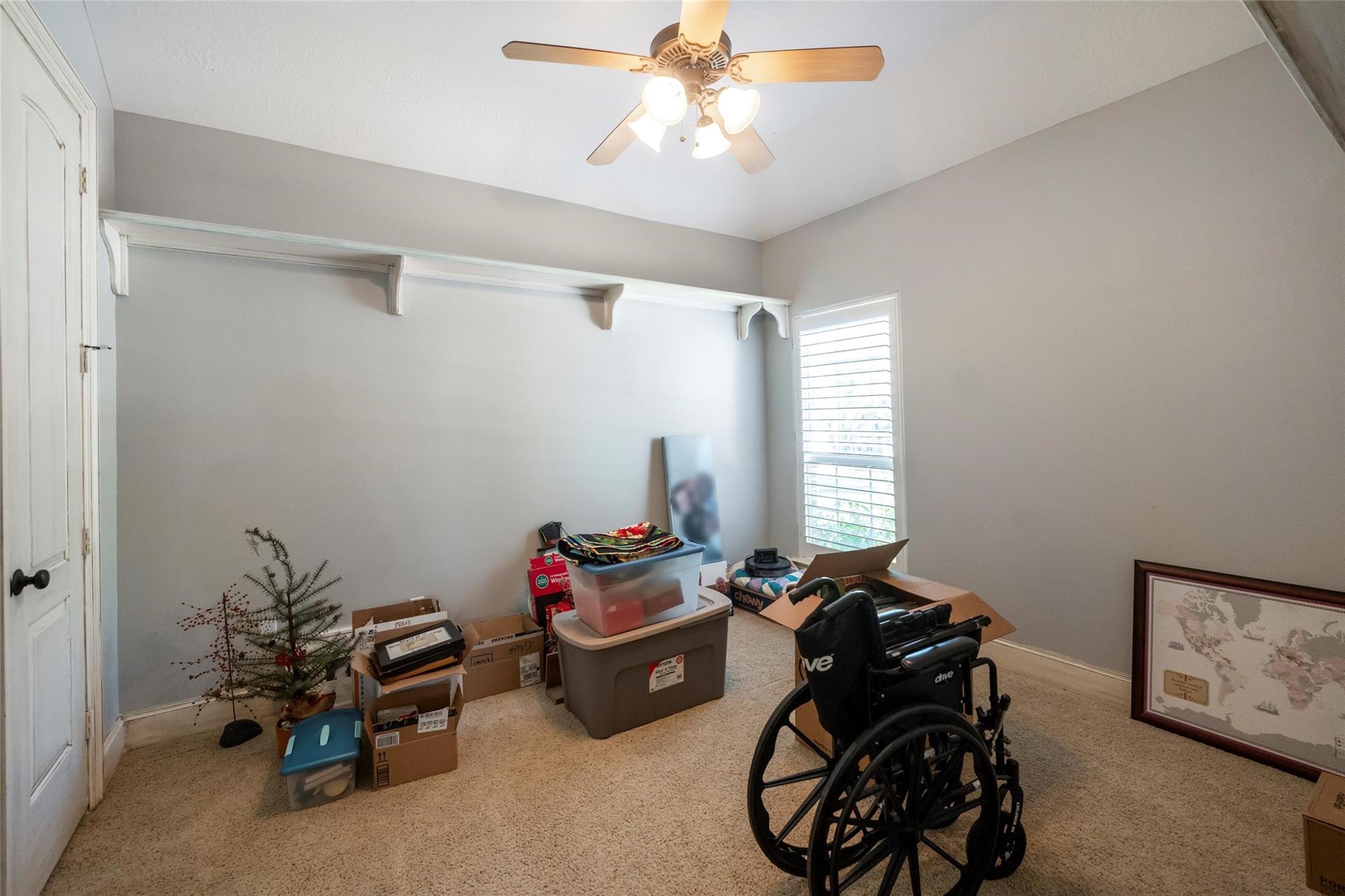 115 Lake Sterling Gate Drive