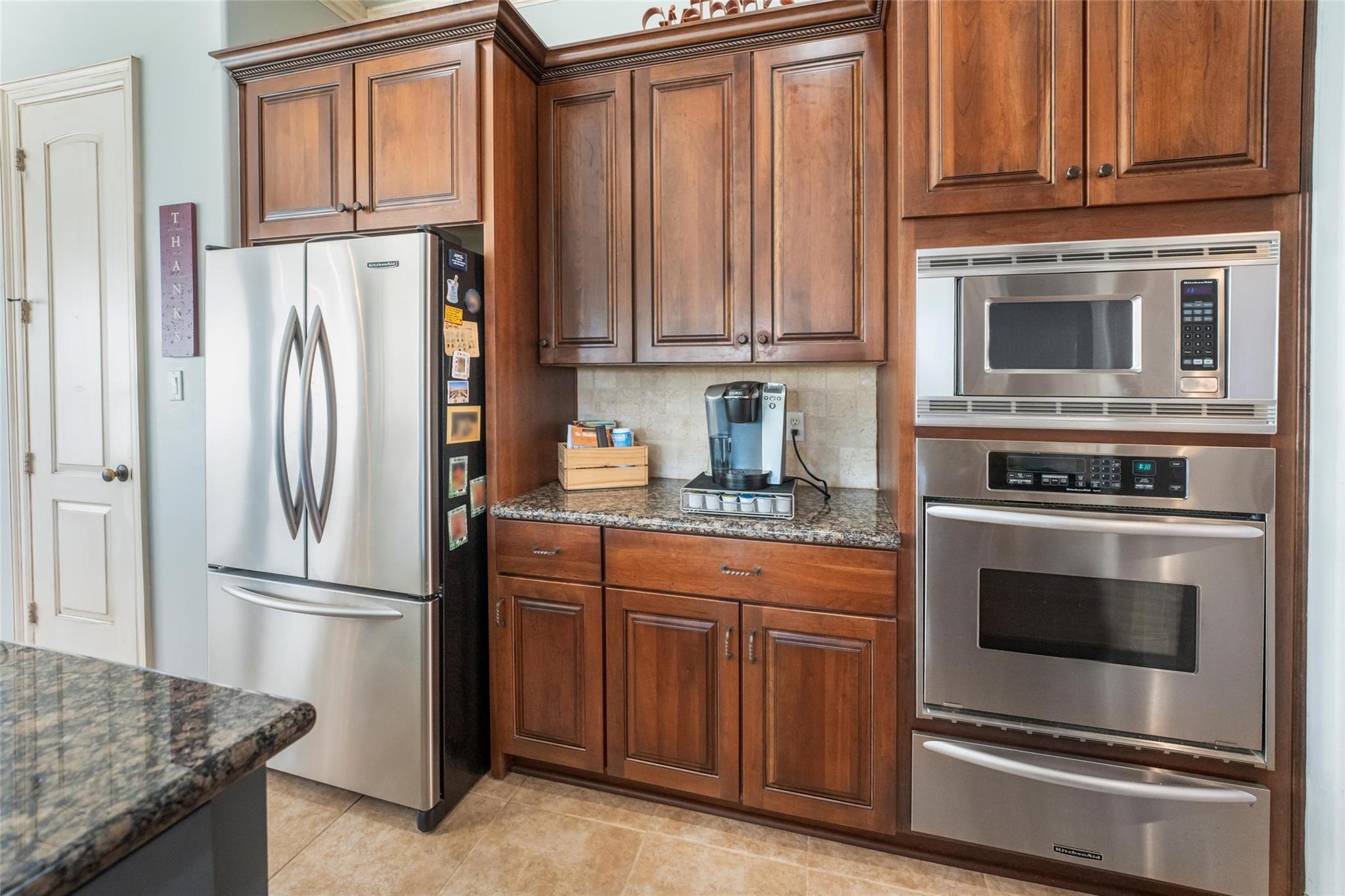 115 Lake Sterling Gate Drive