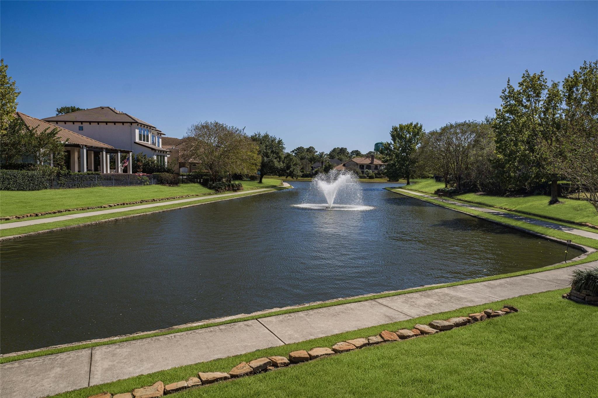 115 Lake Sterling Gate Drive