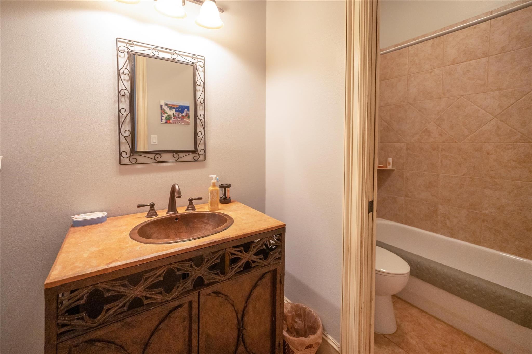 115 Lake Sterling Gate Drive