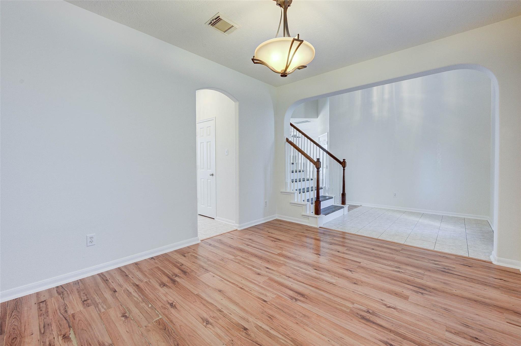 21322 Harvest Grove Court