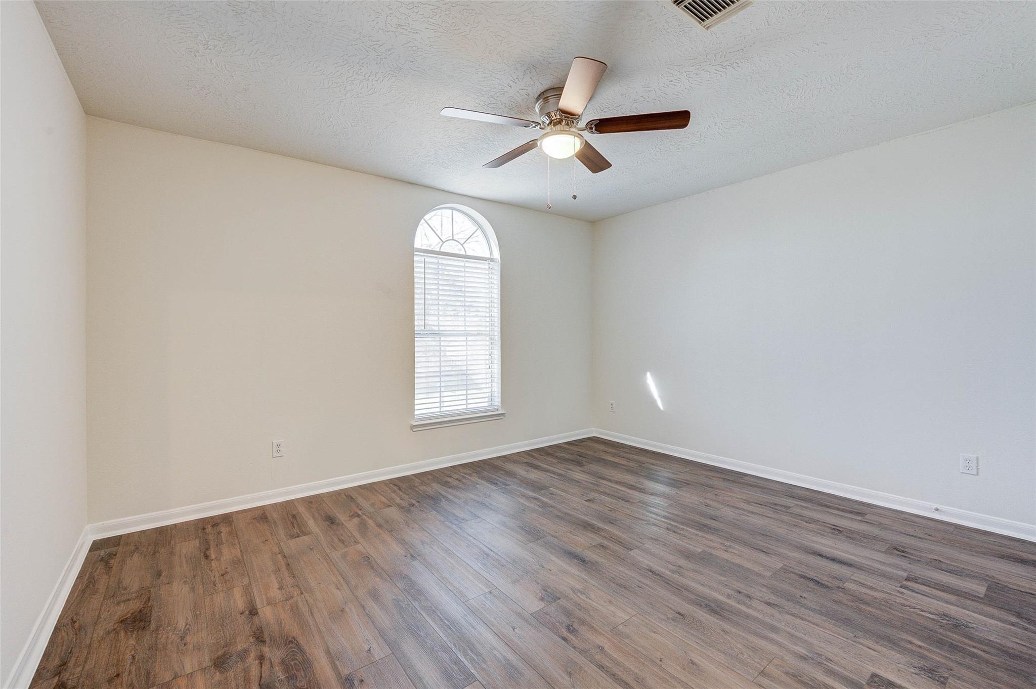 21322 Harvest Grove Court