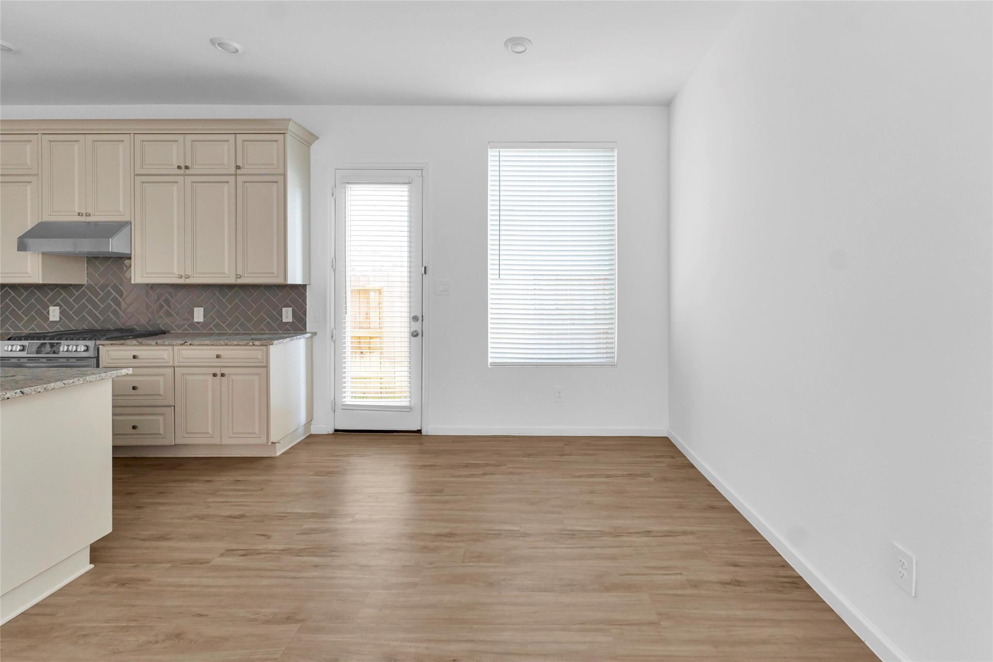 1426 Northwood Bluff Lane