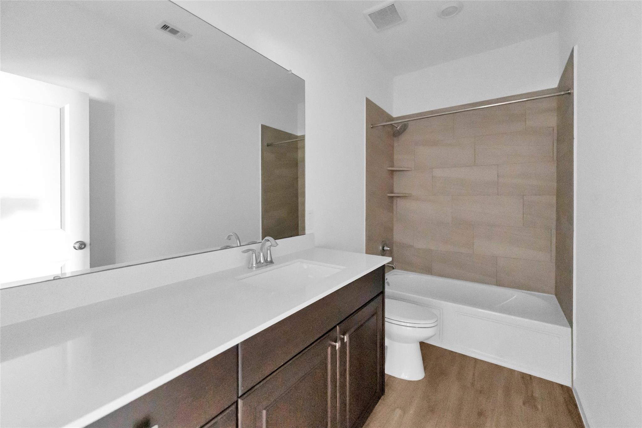 1426 Northwood Bluff Lane