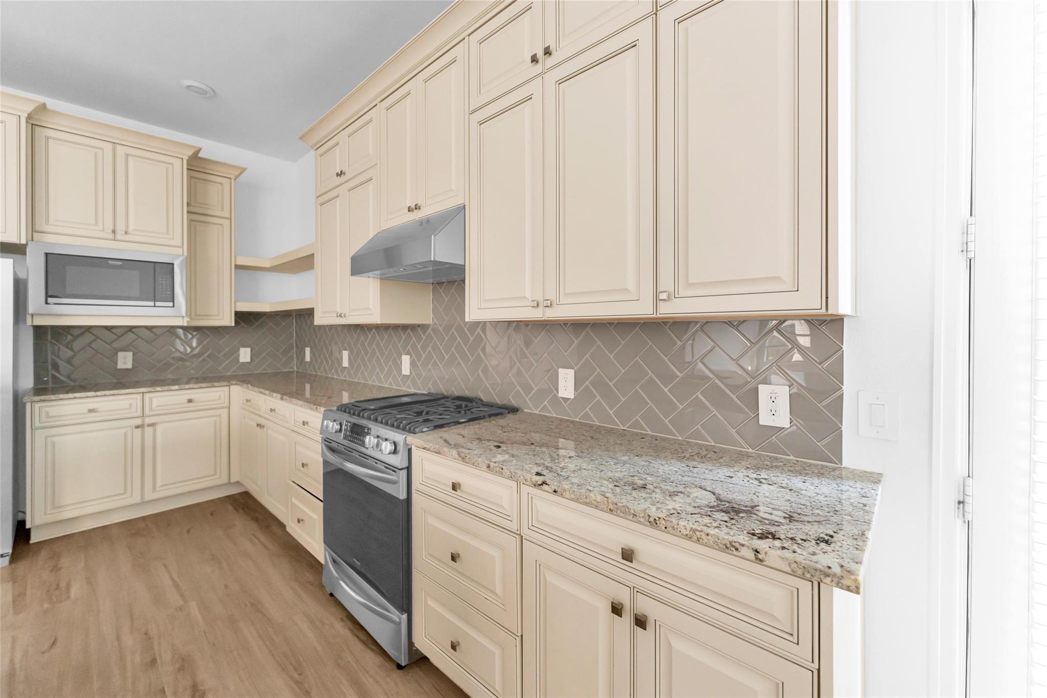 1426 Northwood Bluff Lane