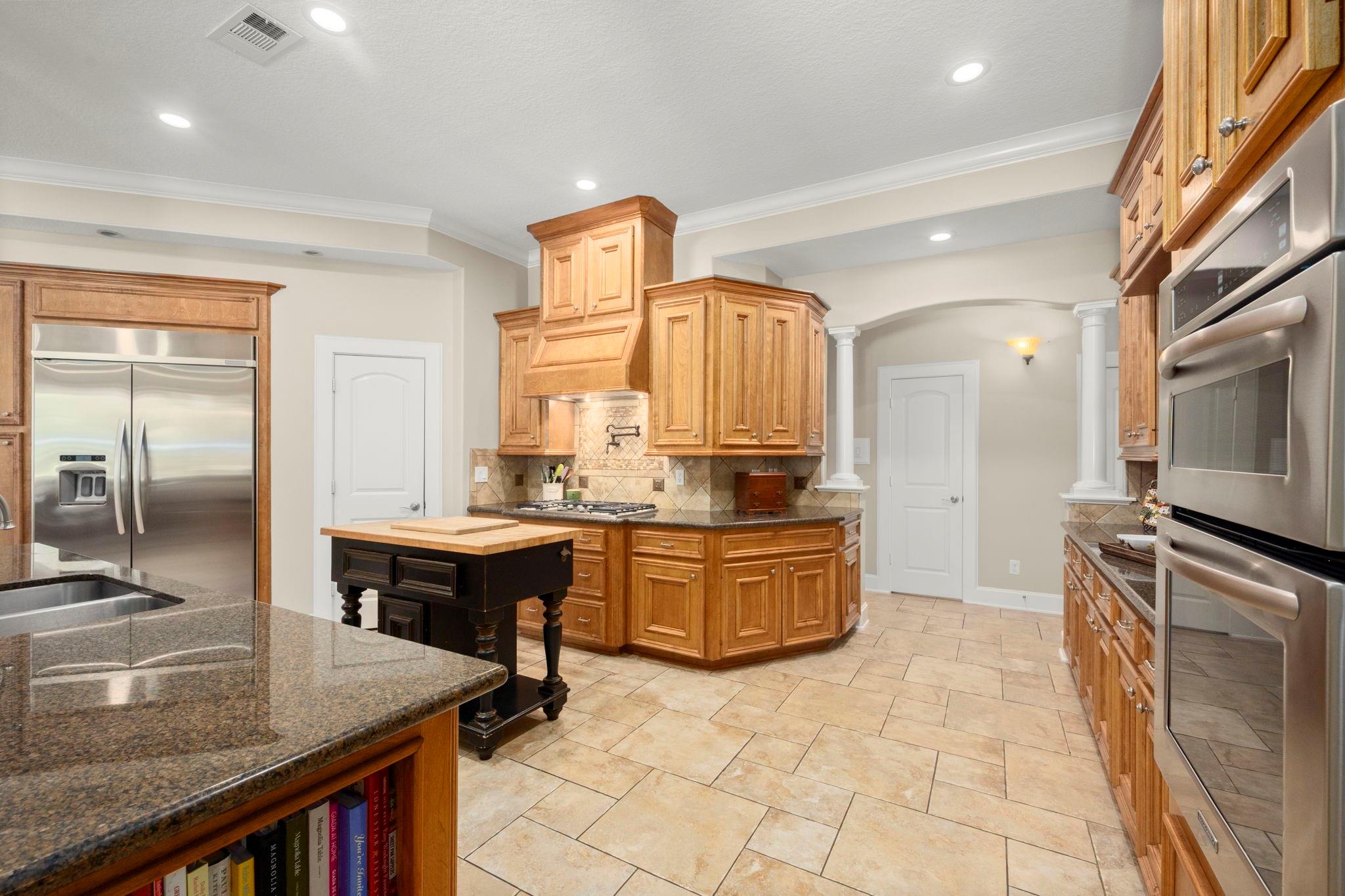 4106 Angling Lane