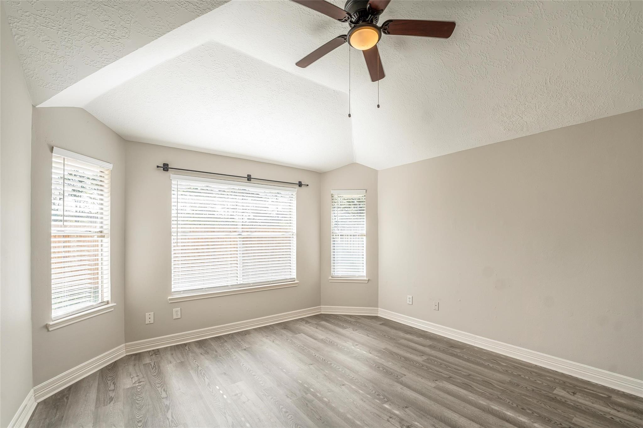 16007 Lakestone Drive