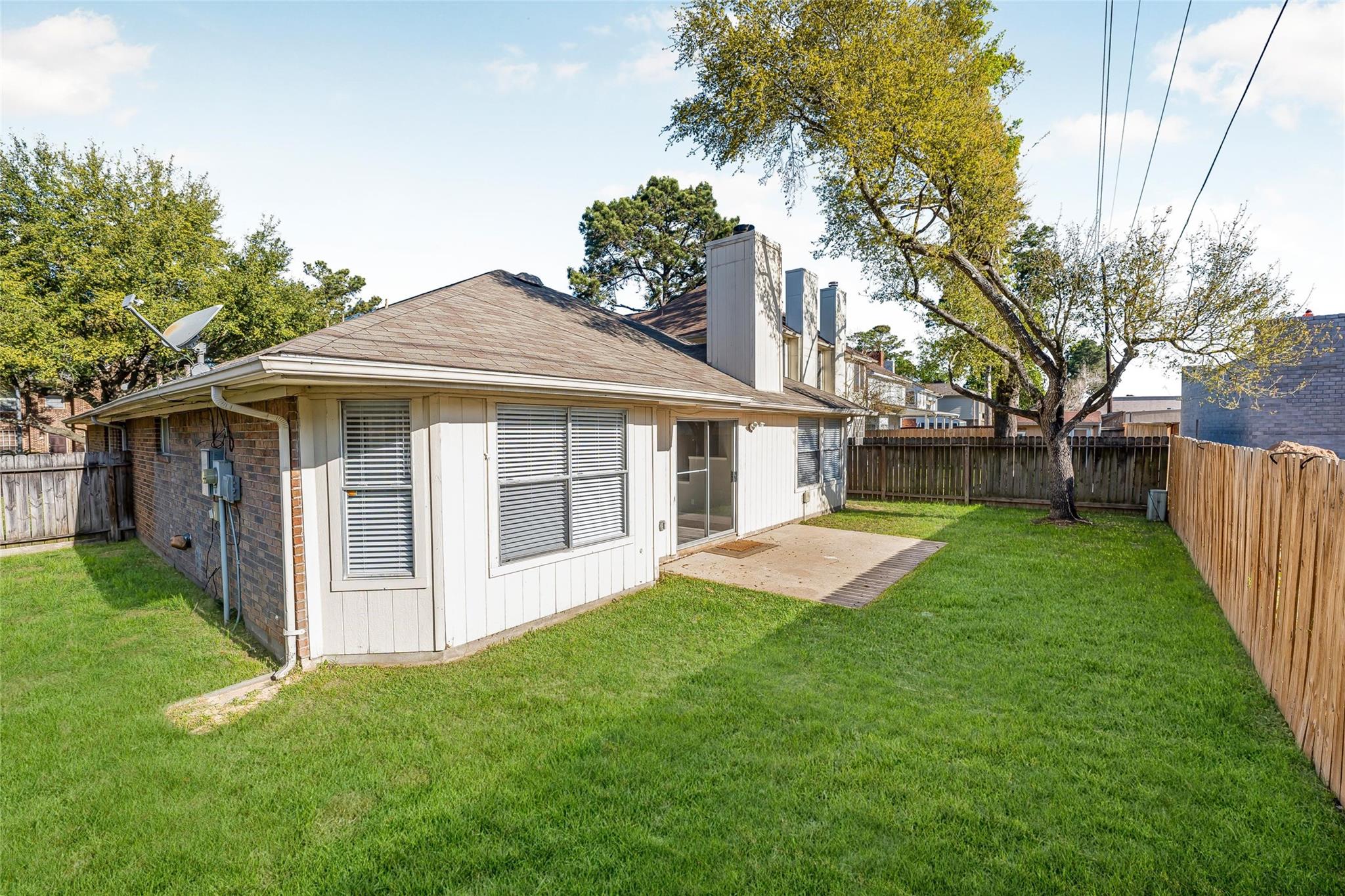 16007 Lakestone Drive