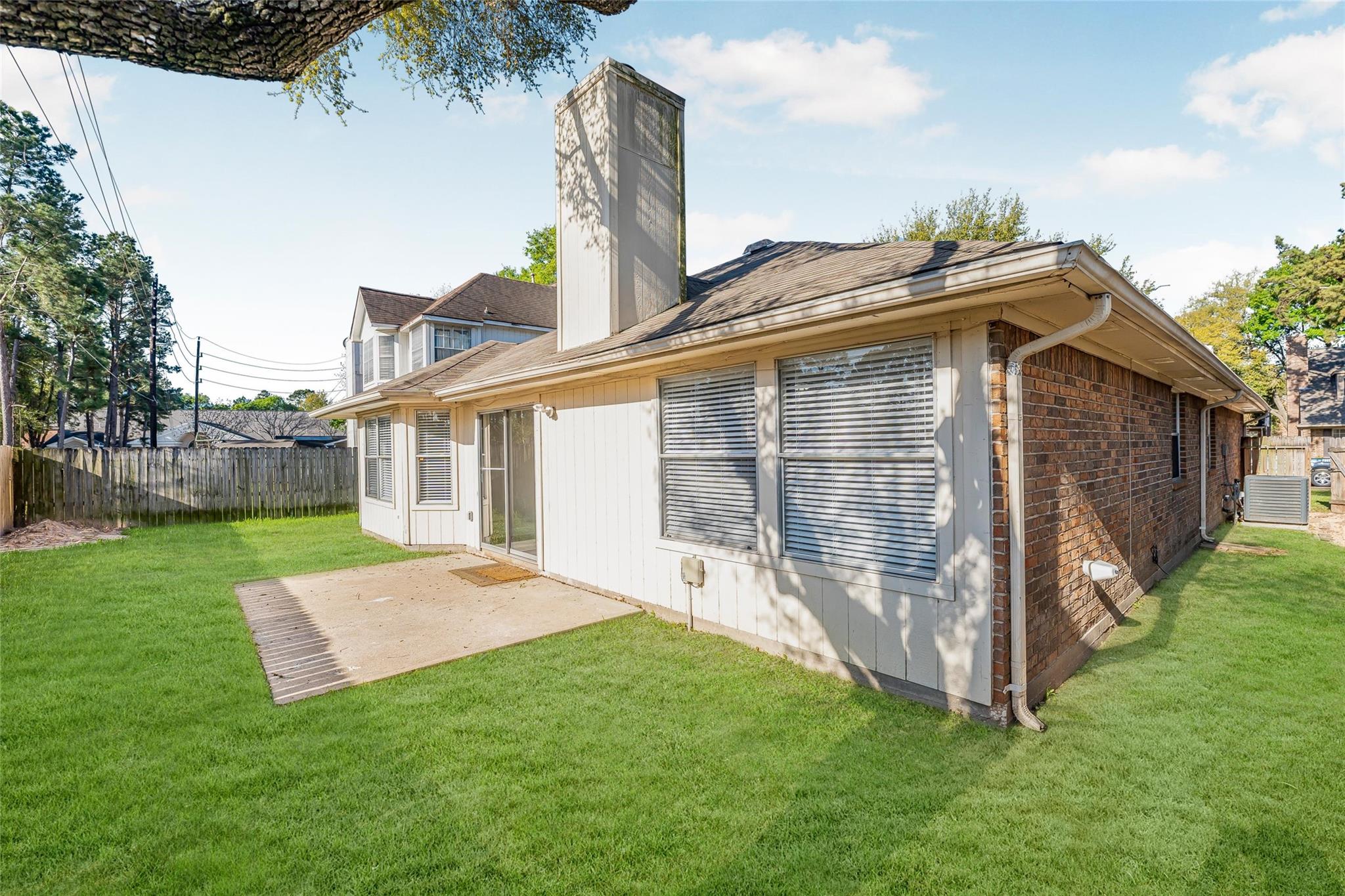 16007 Lakestone Drive