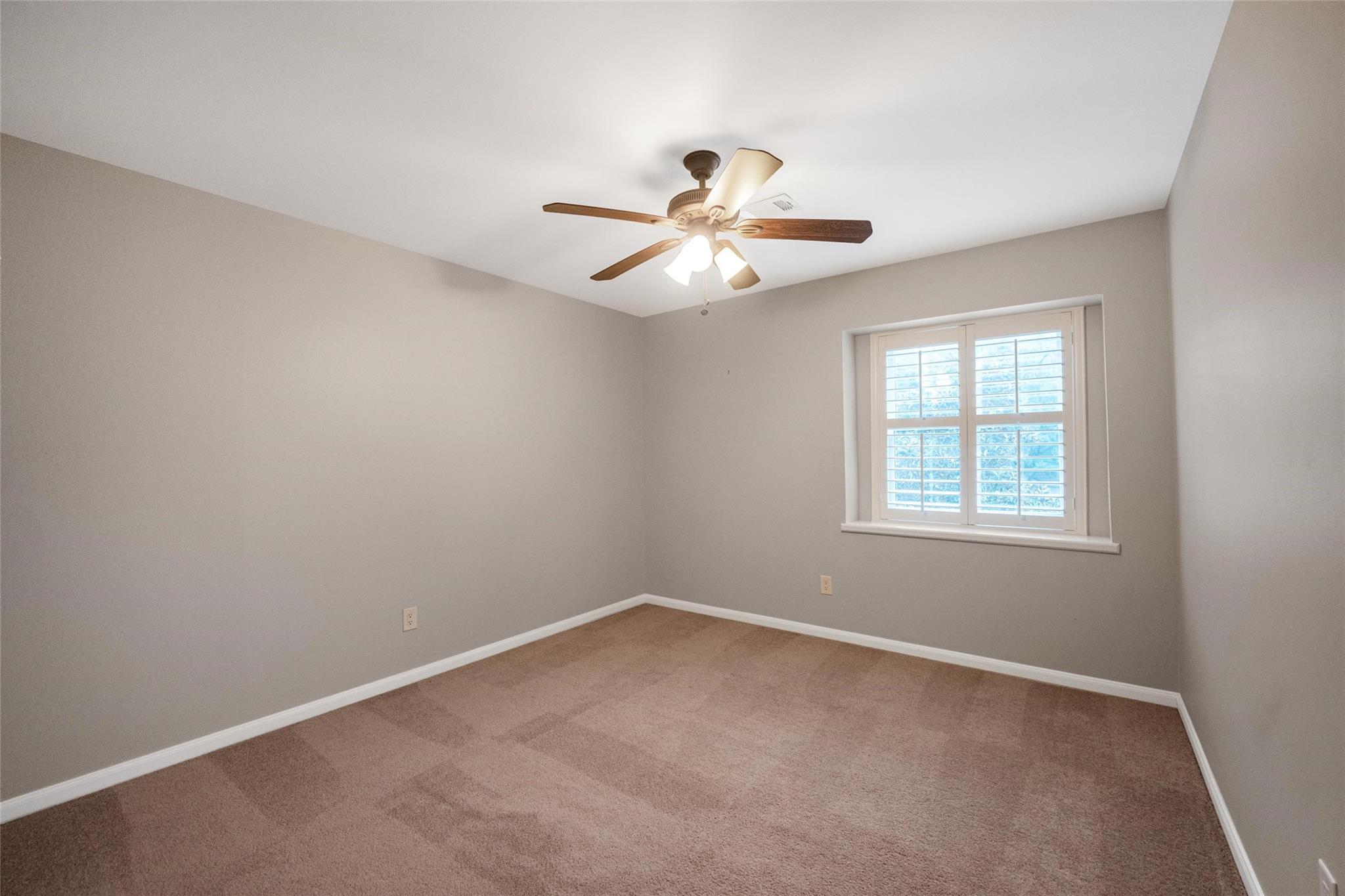 14610 Carolcrest Drive