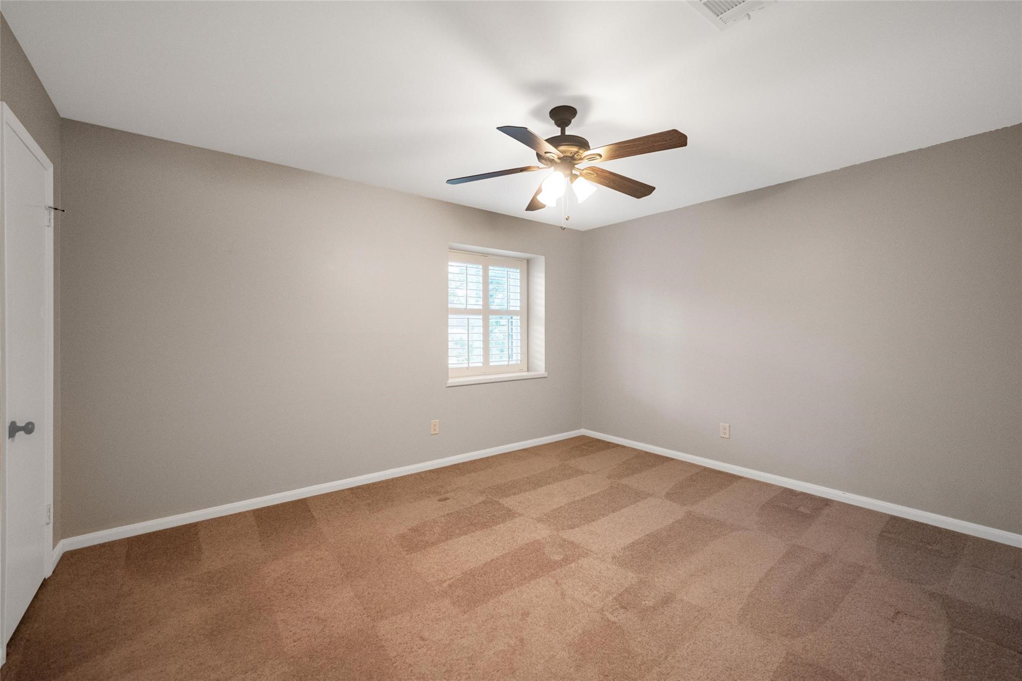 14610 Carolcrest Drive