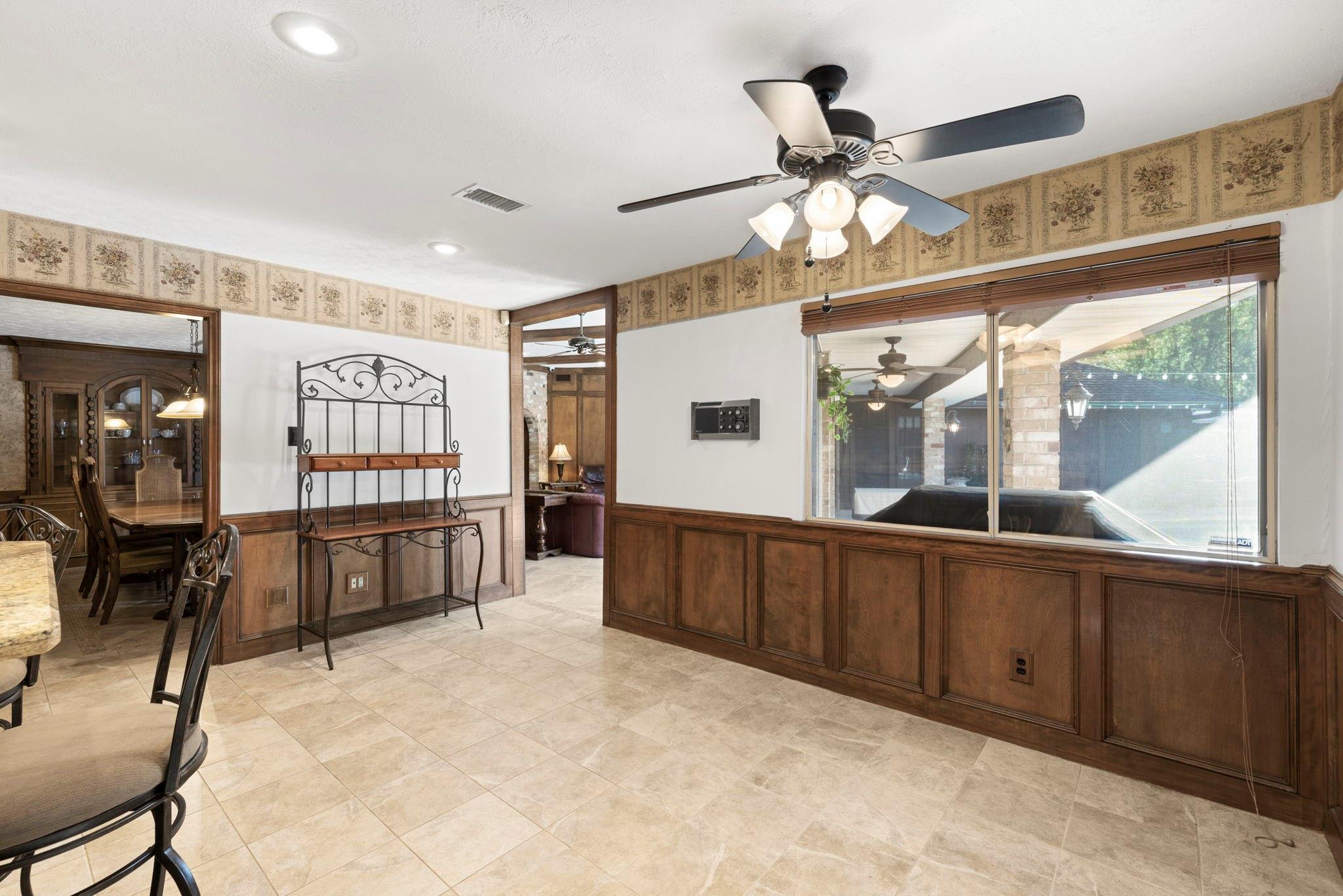 25526 Long Hill Lane
