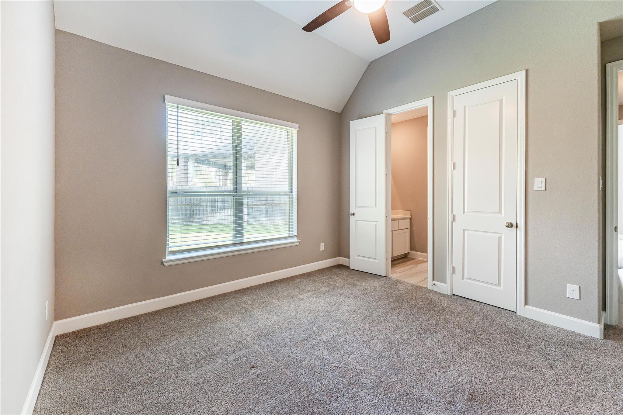 1050 Groveton Ridge Lane