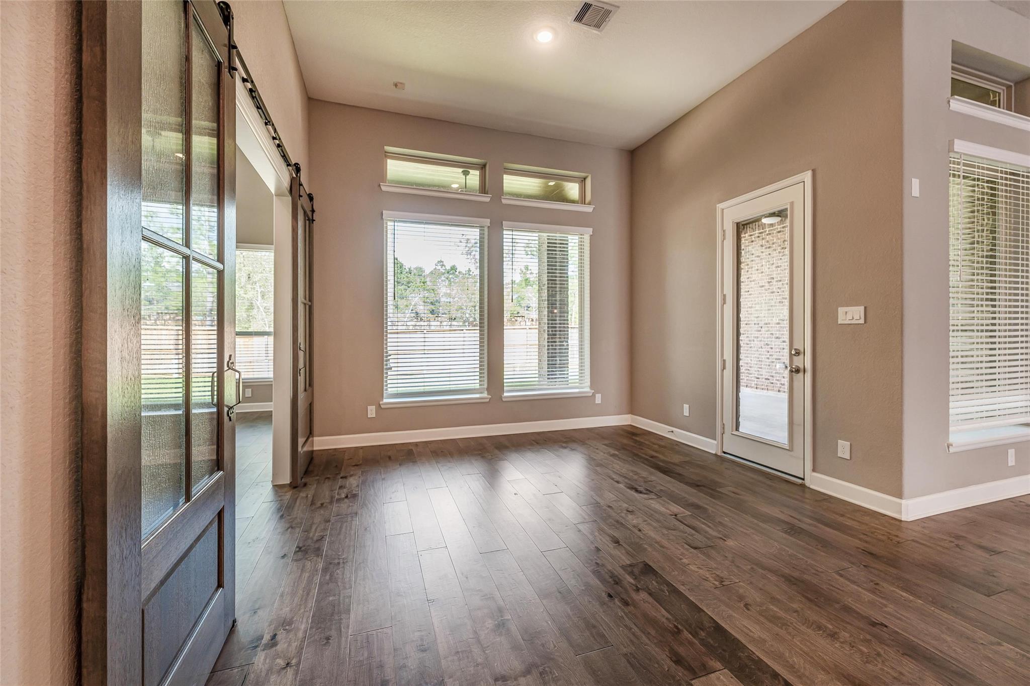 1050 Groveton Ridge Lane