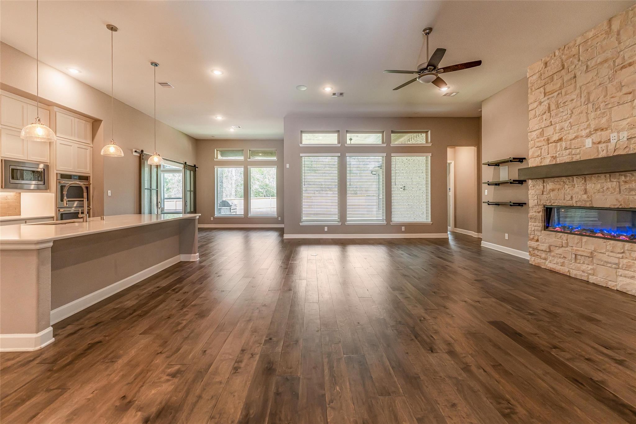 1050 Groveton Ridge Lane