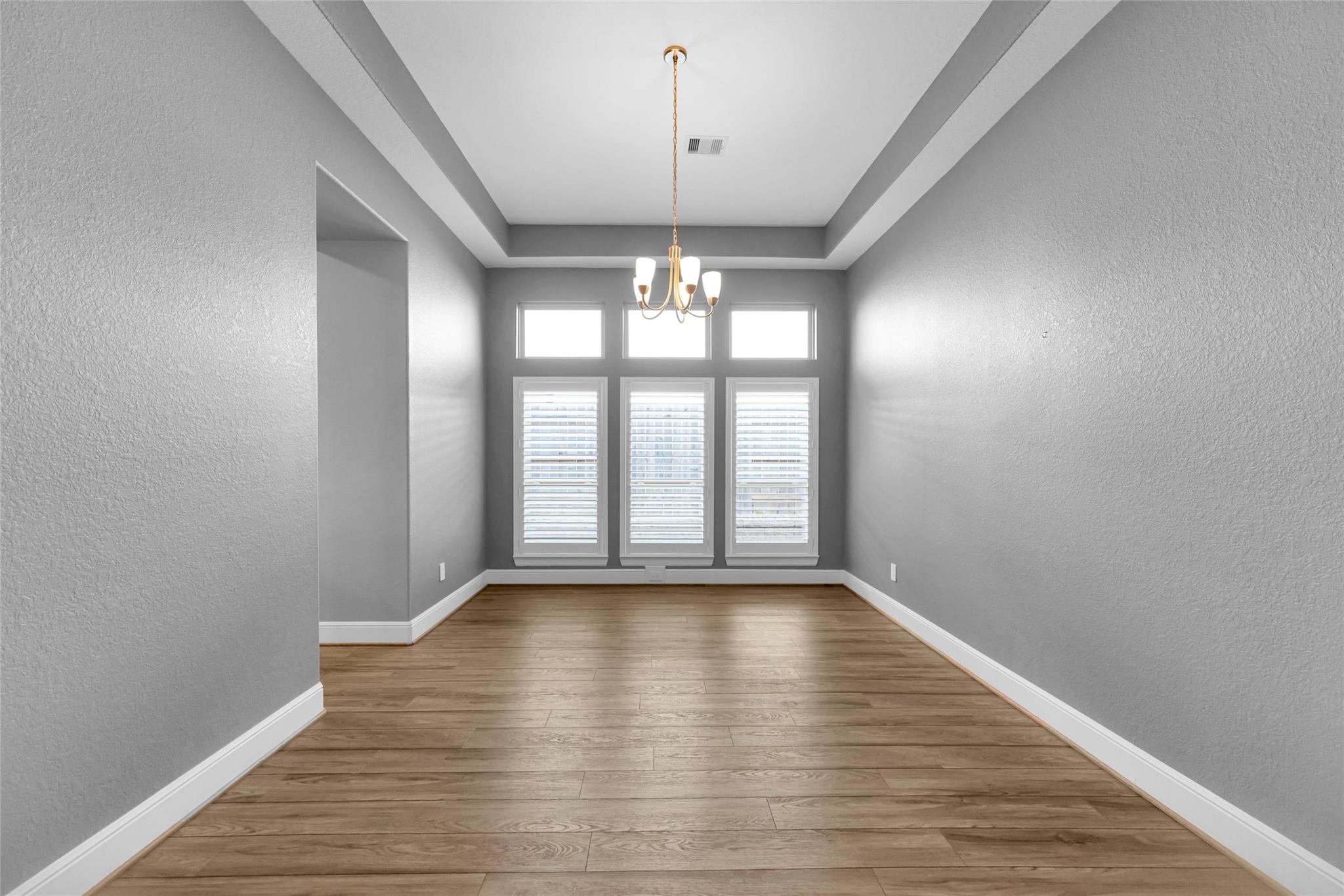 1014 Lakemont Bend Lane