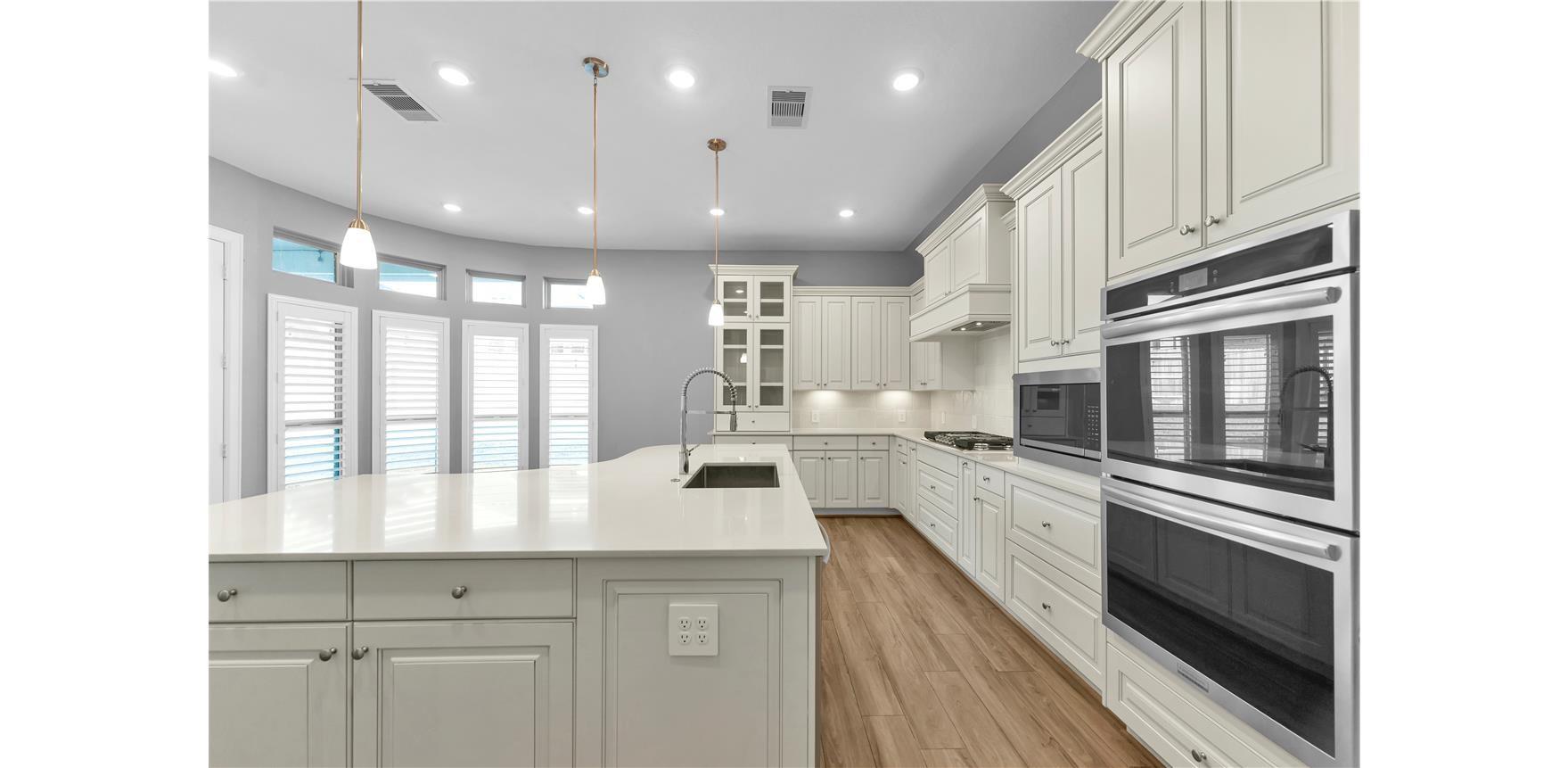 1014 Lakemont Bend Lane