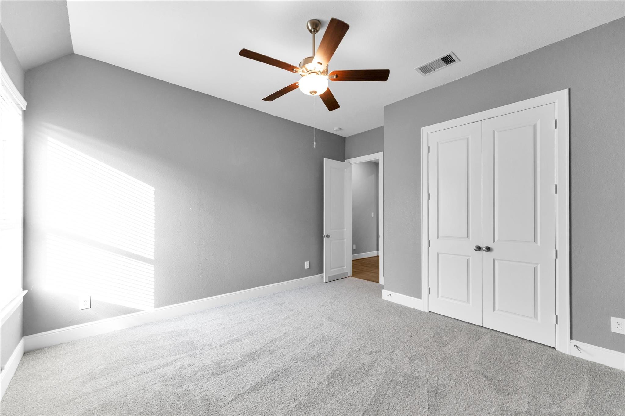 1014 Lakemont Bend Lane
