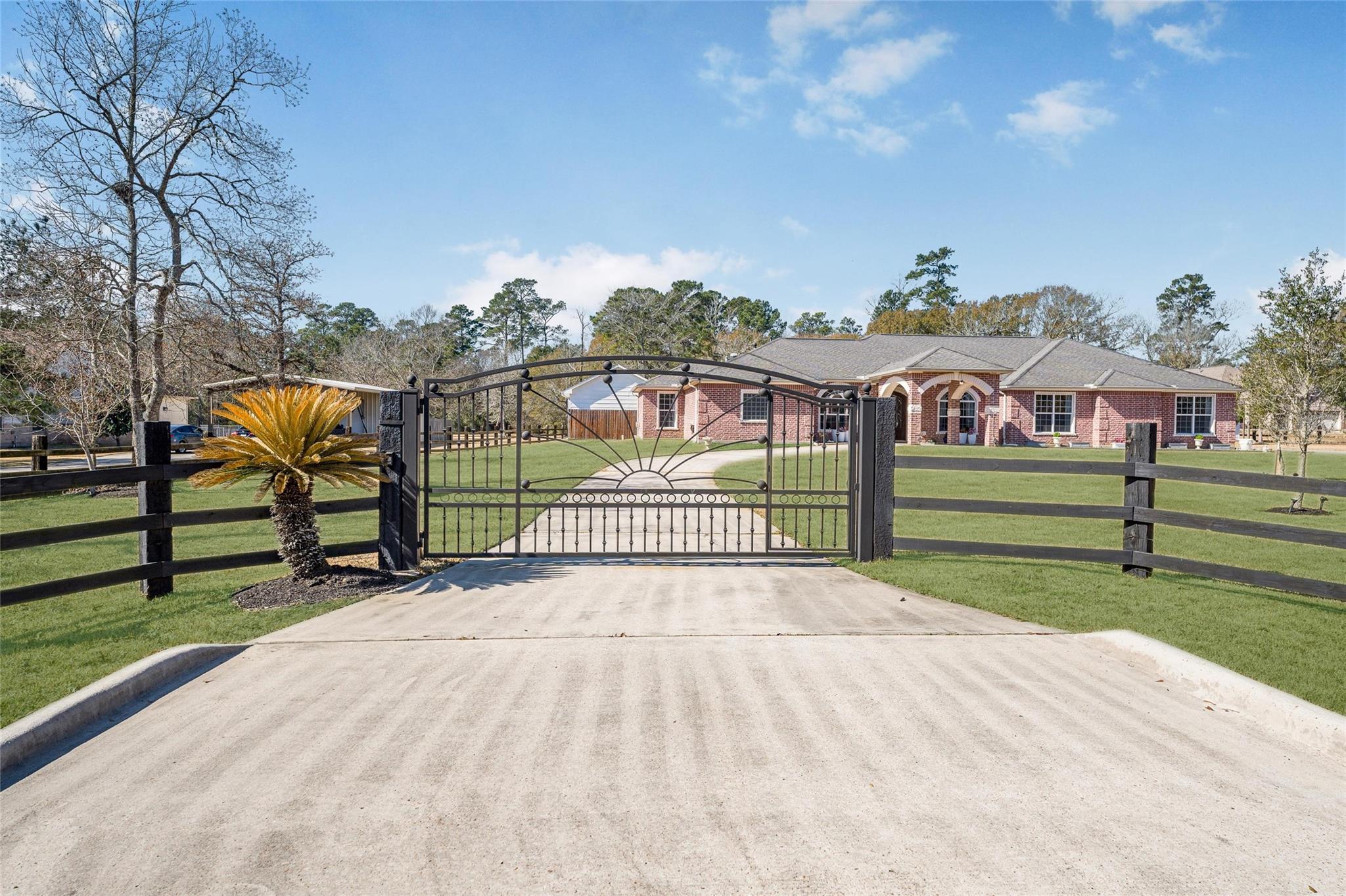 33519 Hillside Drive